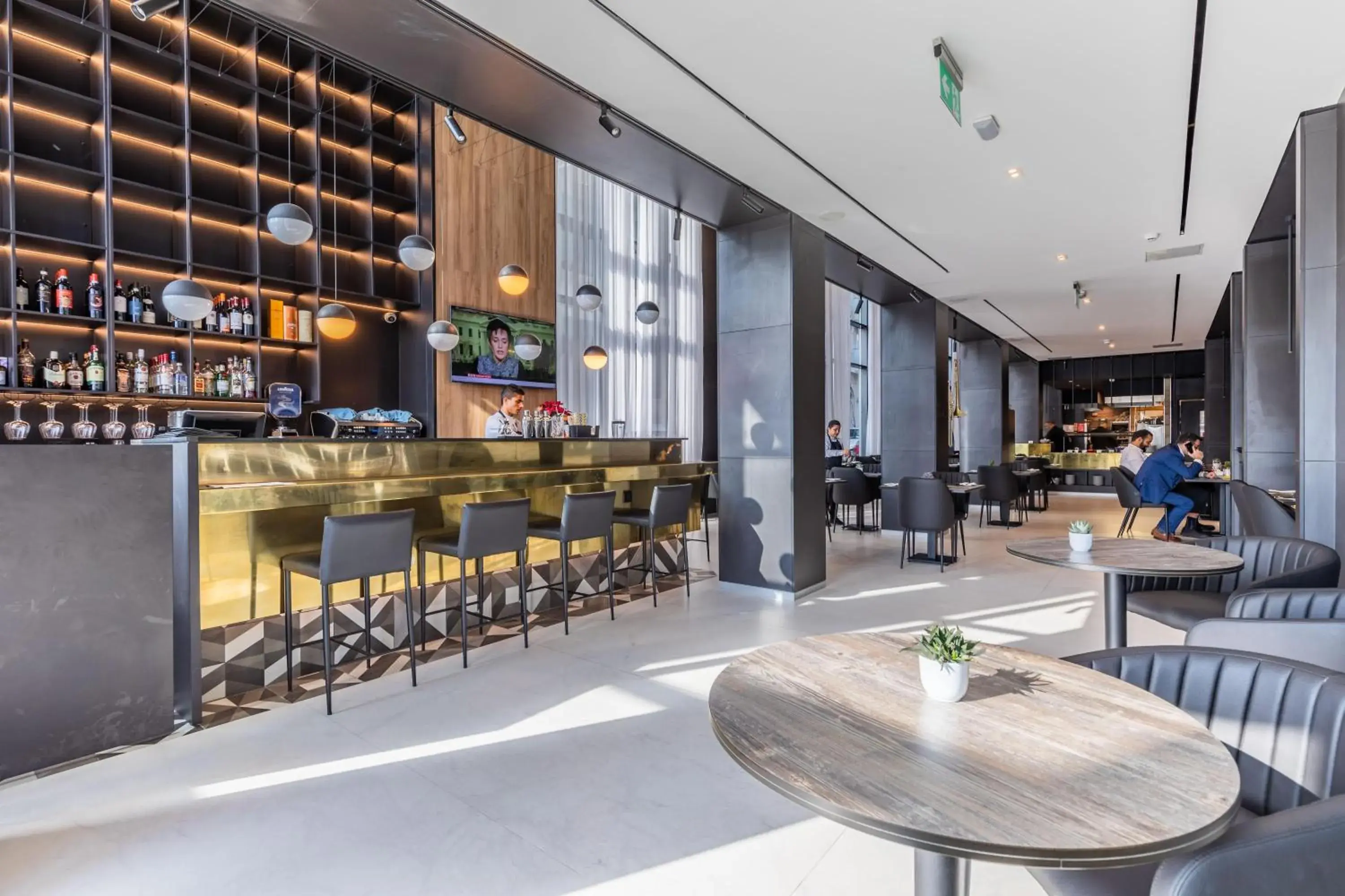 Restaurant/places to eat in Verdi Gzira Promenade Restaurant/places to eat in Verdi Gzira Promenade