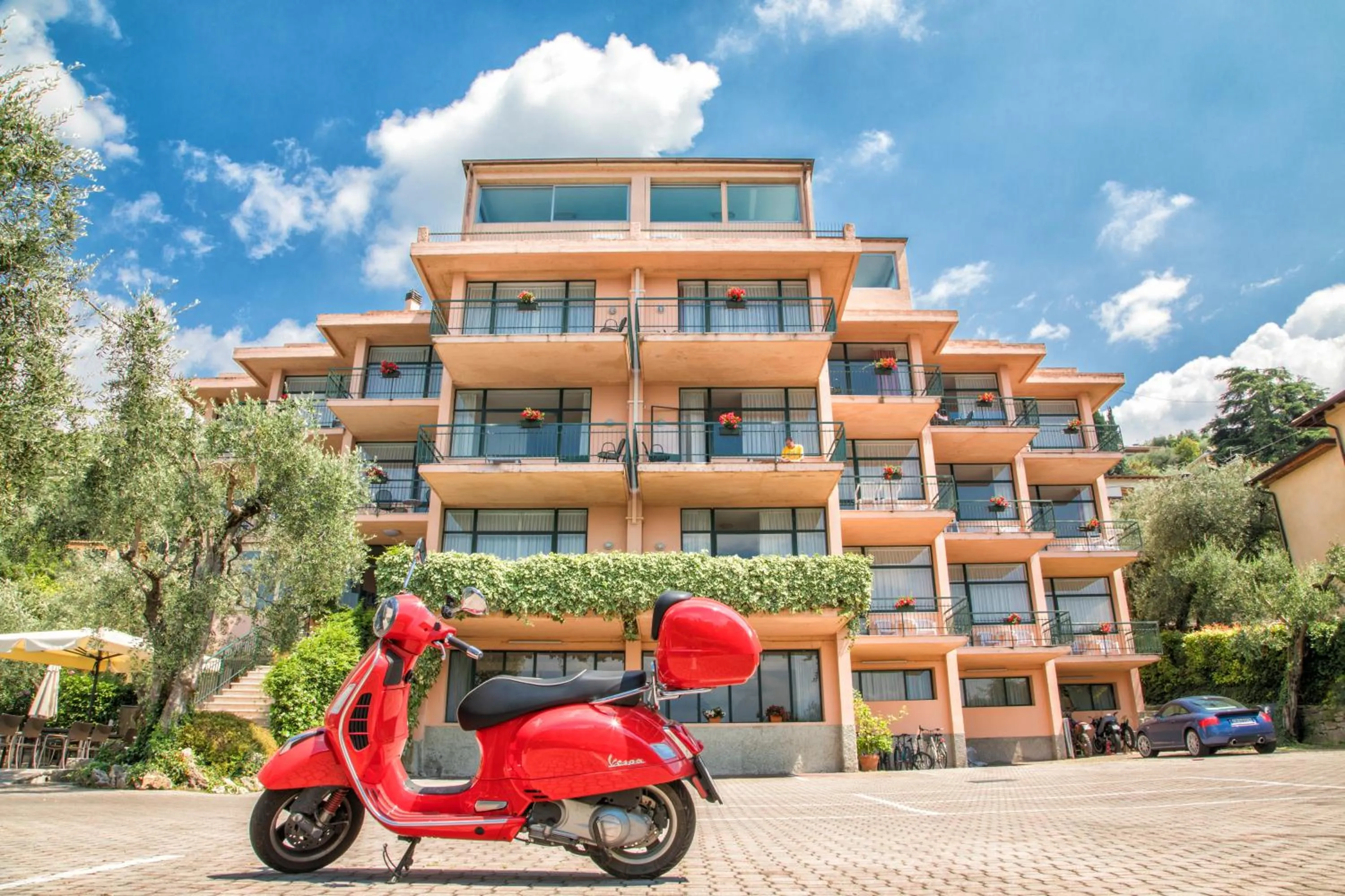 Property building in Appartamenti Wieland