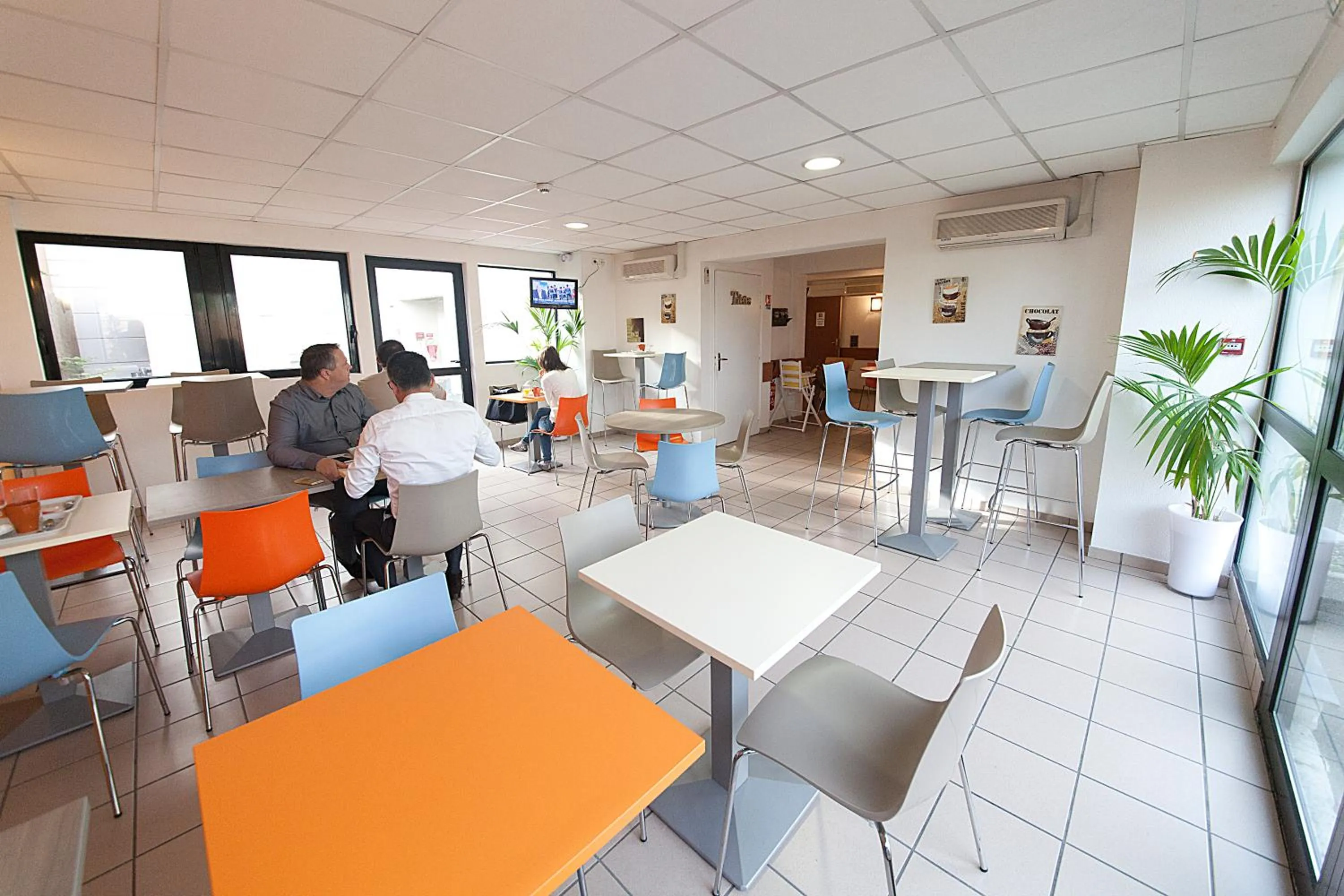 Restaurant/places to eat in The Originals City, Hôtel Clermont-Ferrand Sud Aubière