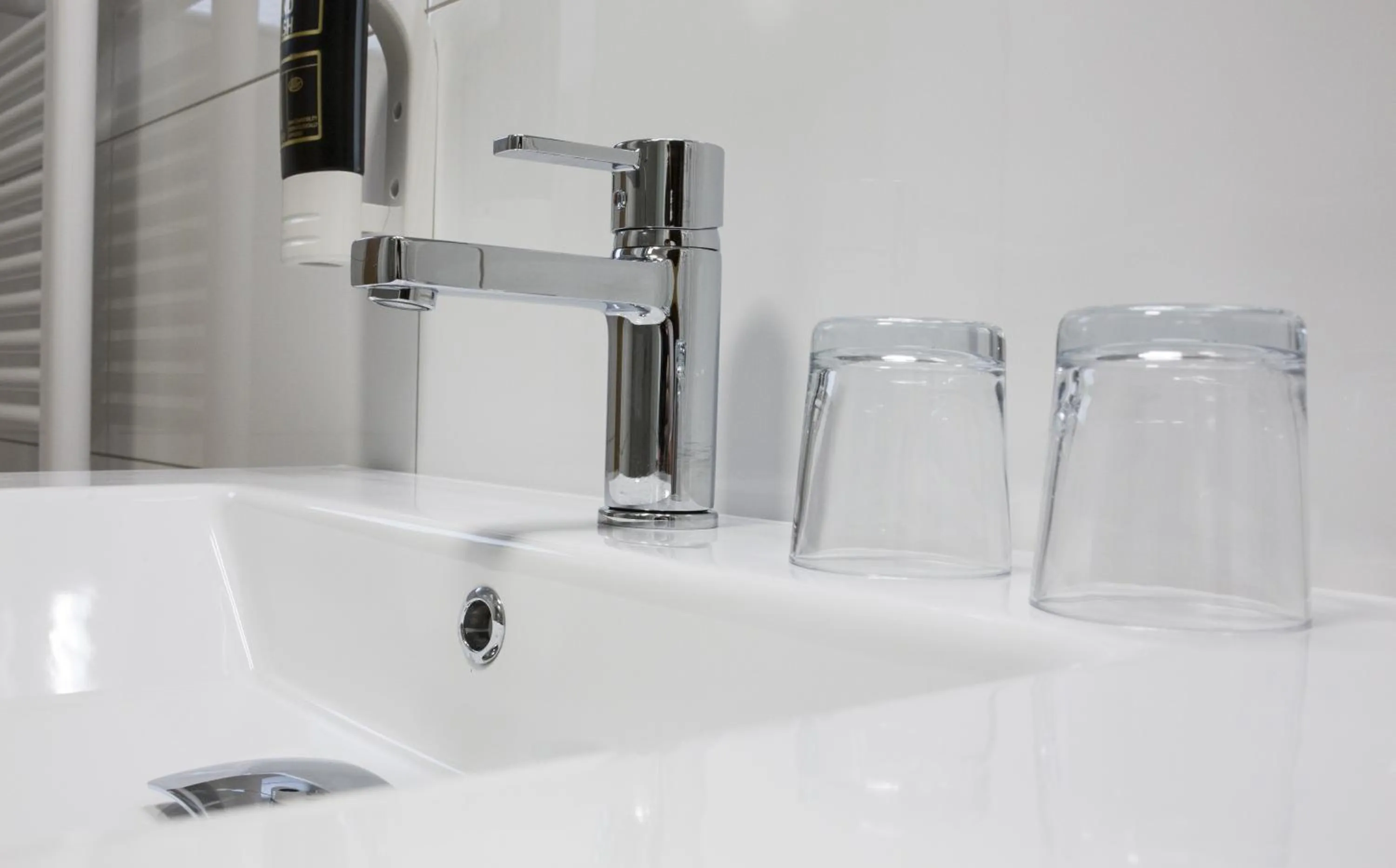 Bathroom in Hotel Atrium