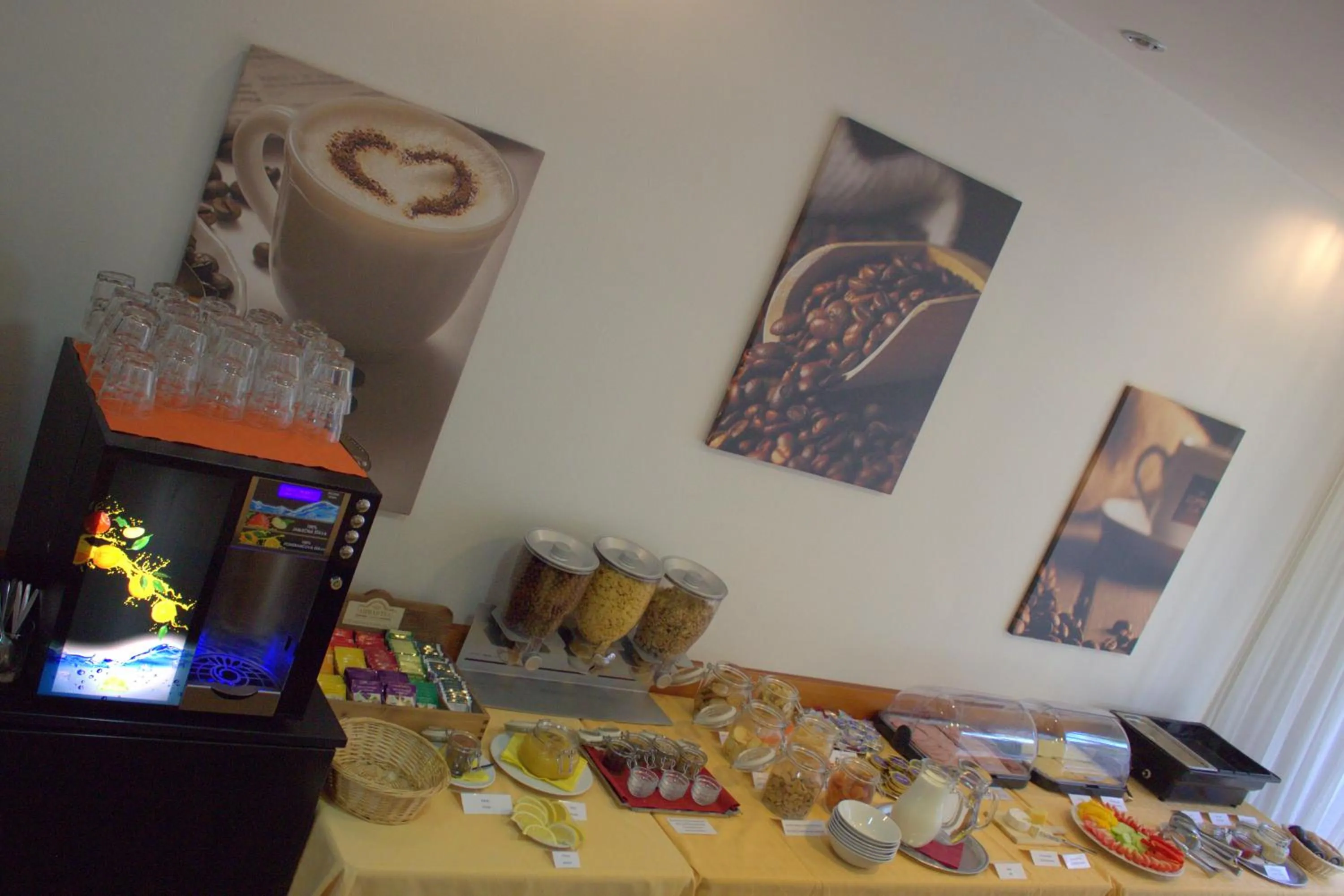 Buffet breakfast in Hotel Atrium