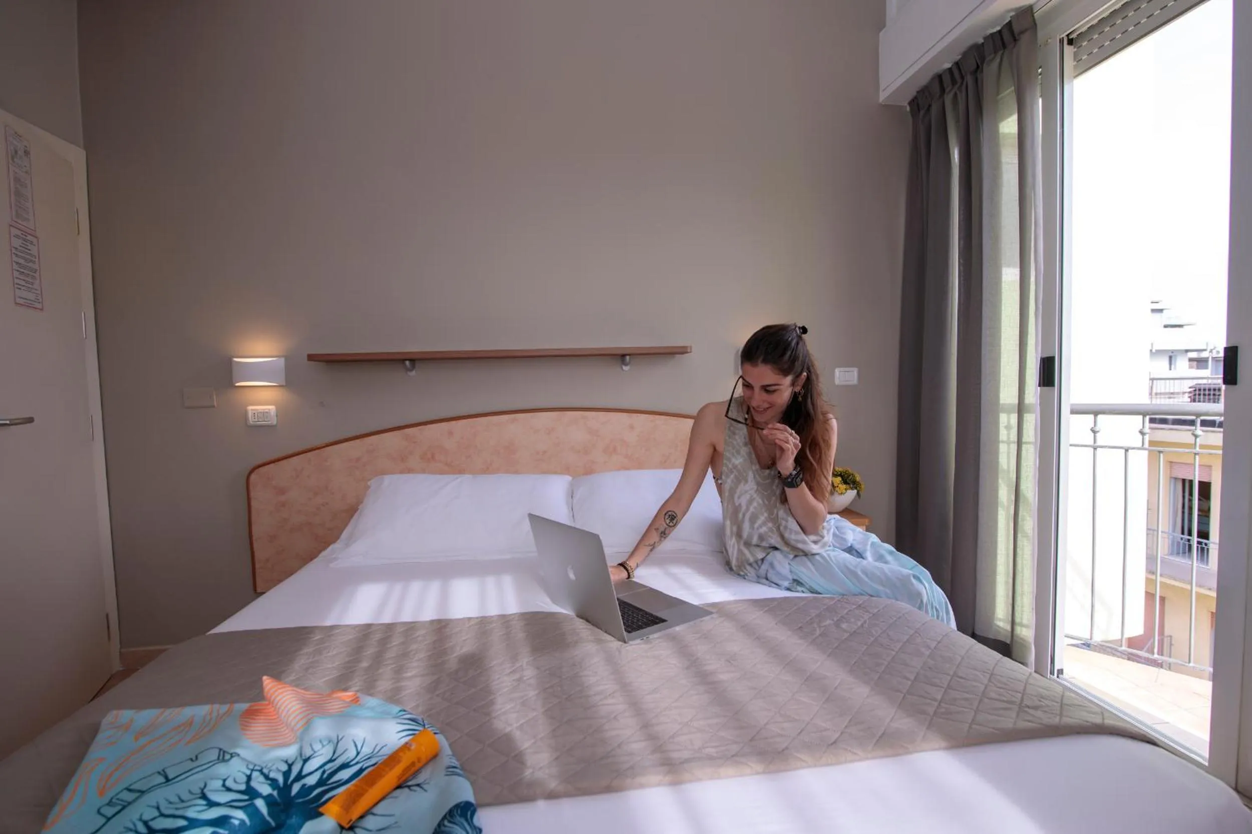 Photo of the whole room, Bed in Hotel Holland