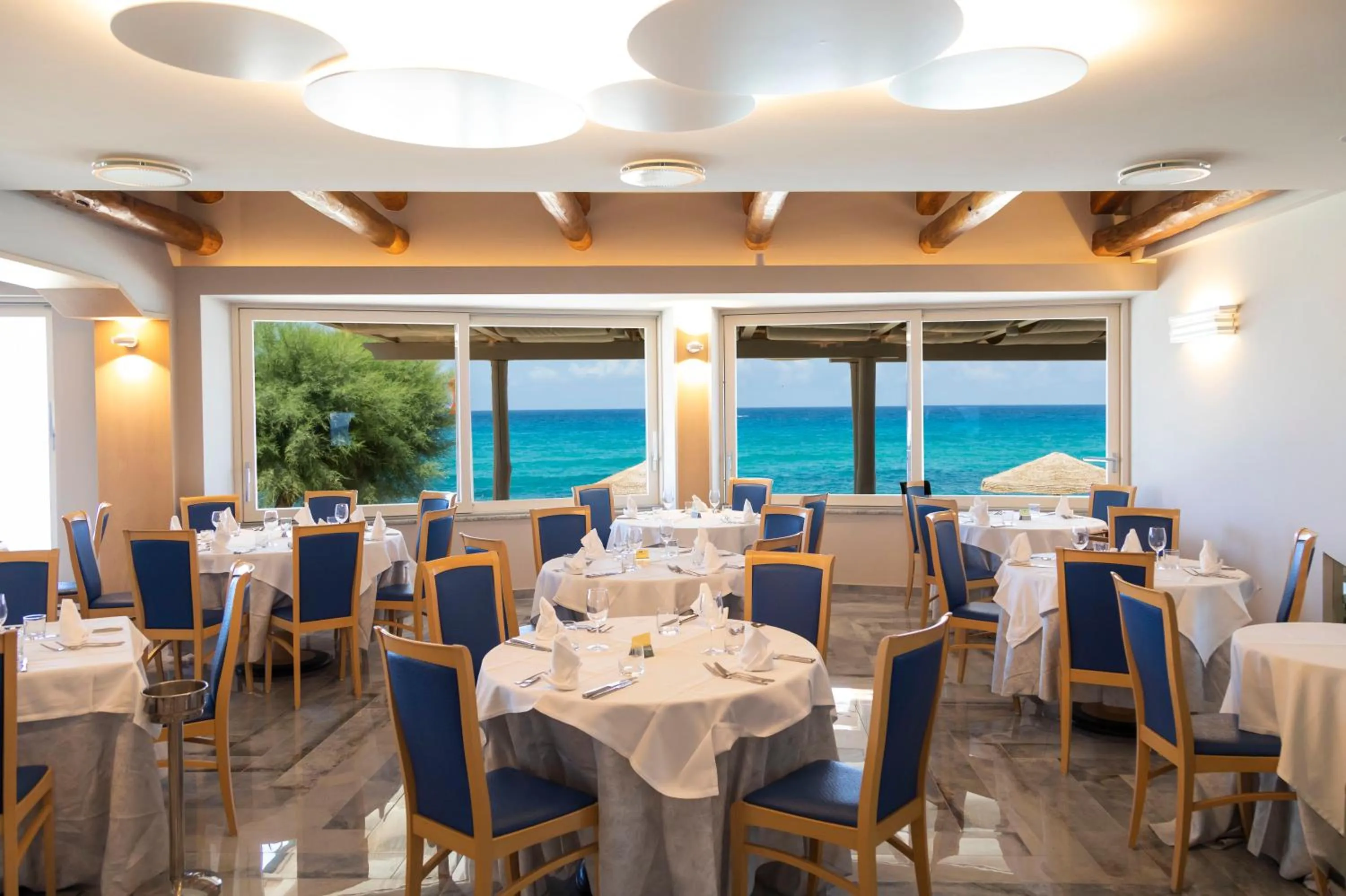 Restaurant/places to eat in Villaggio Il Gabbiano