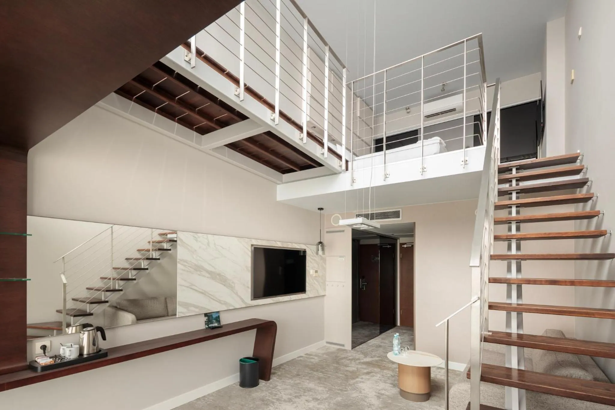 Living room in Marine Hotel by Zdrojowa