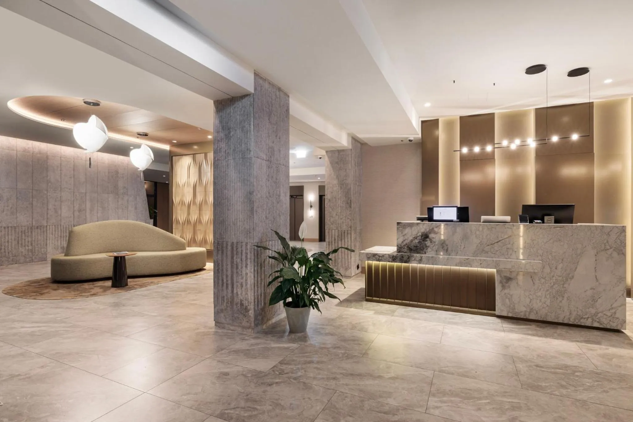 Lobby or reception in Marine Hotel by Zdrojowa