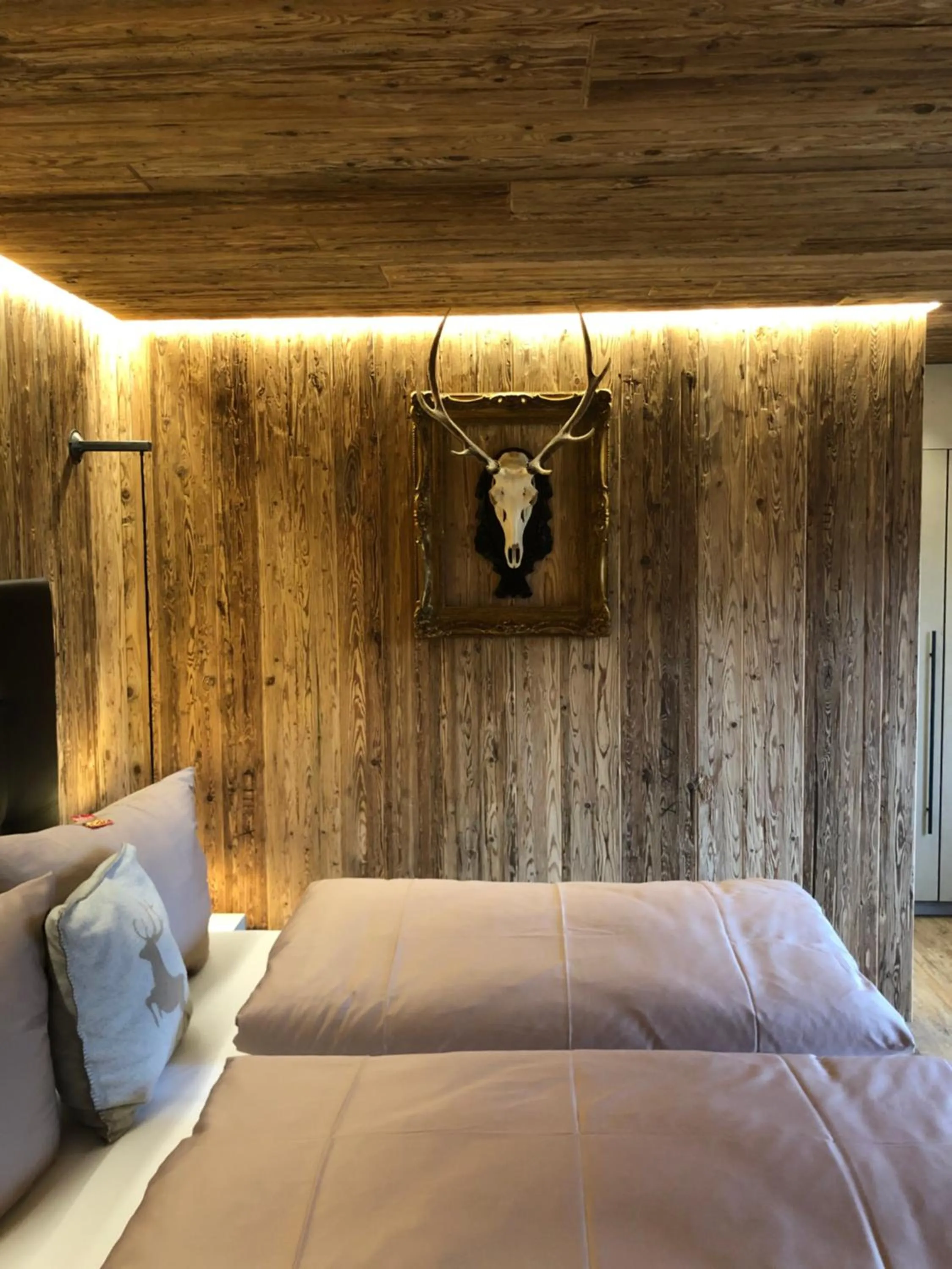 Photo of the whole room, Bed in Das kleine Landhotel