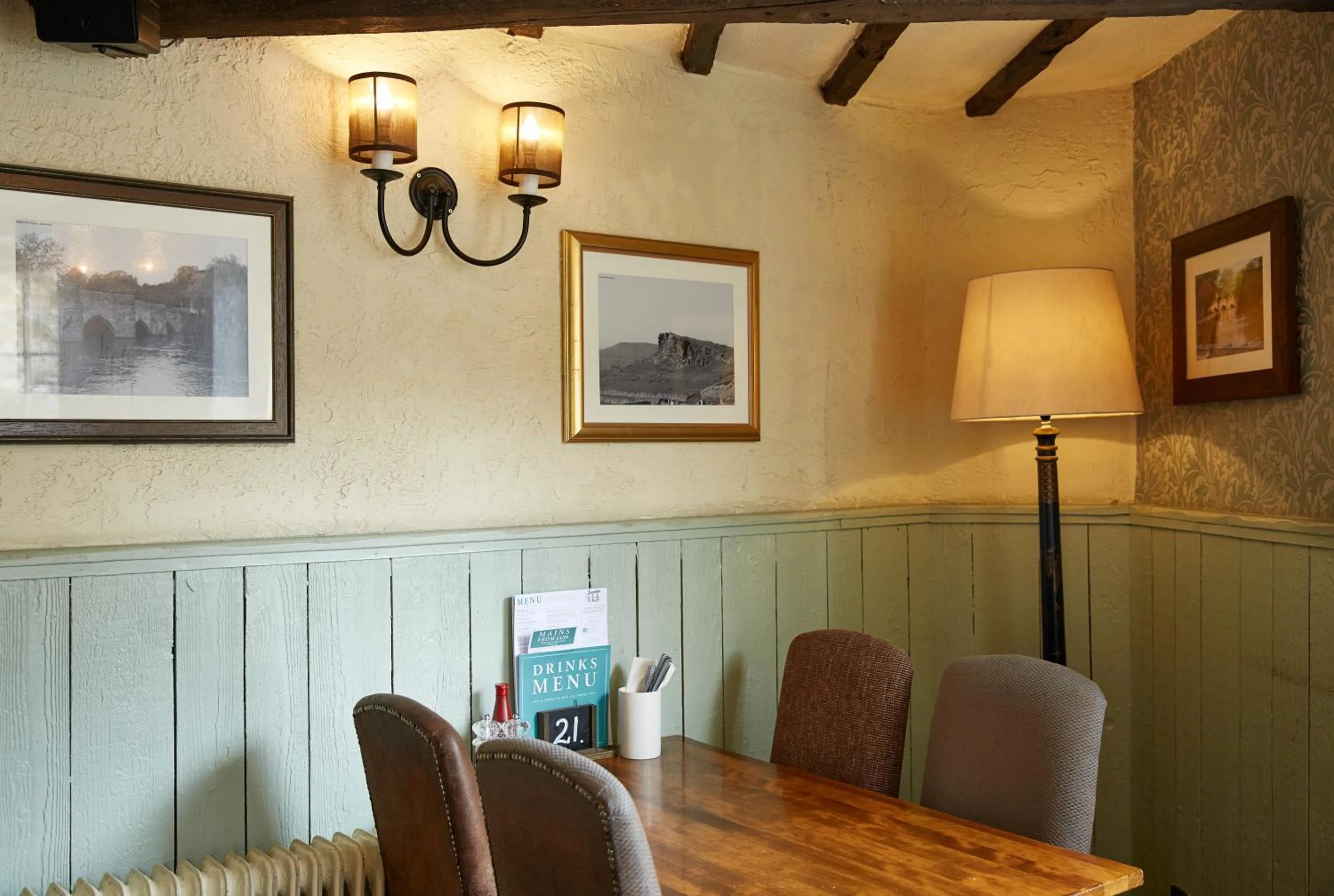 Dining area in Castle Inn by Greene King Inns