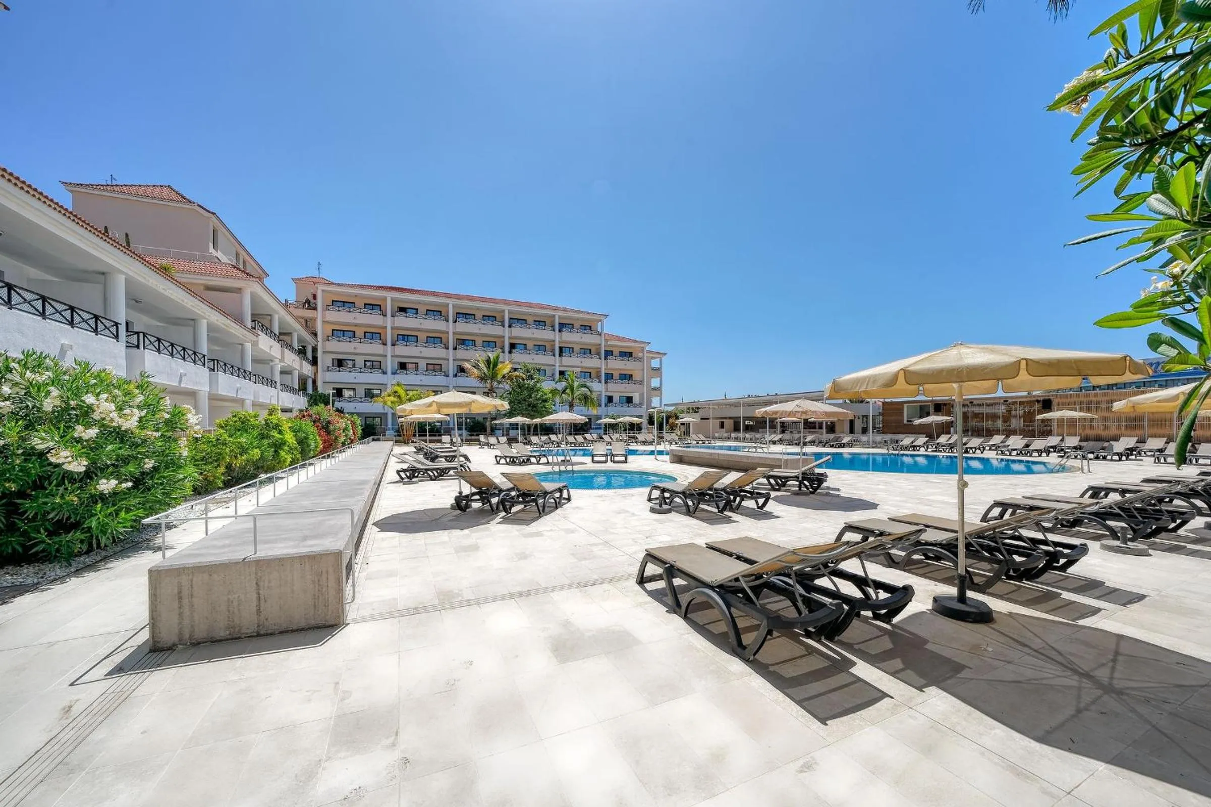 Solarium in Hotel Parque La Paz