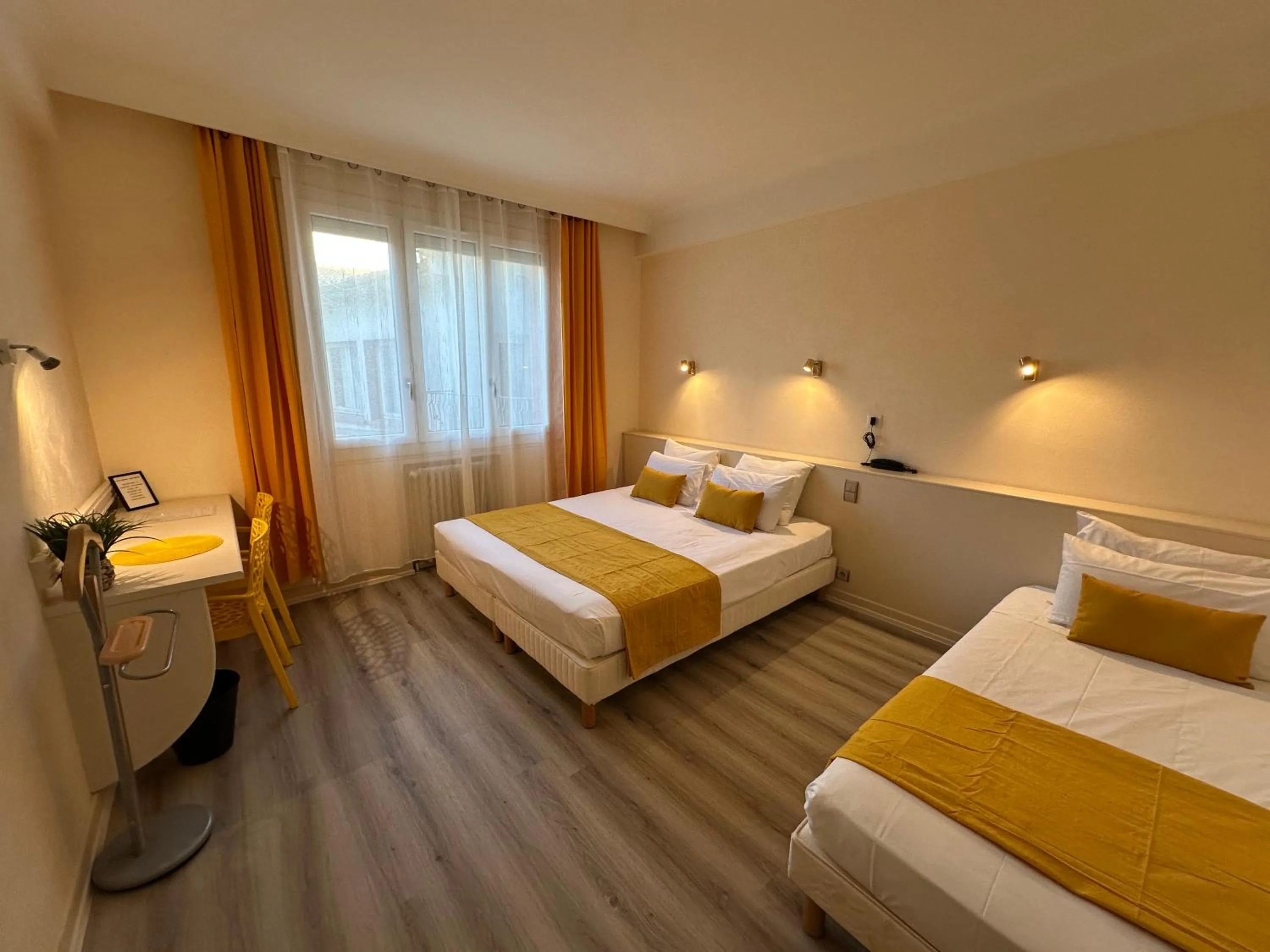 Bed in Hotel Chiffre