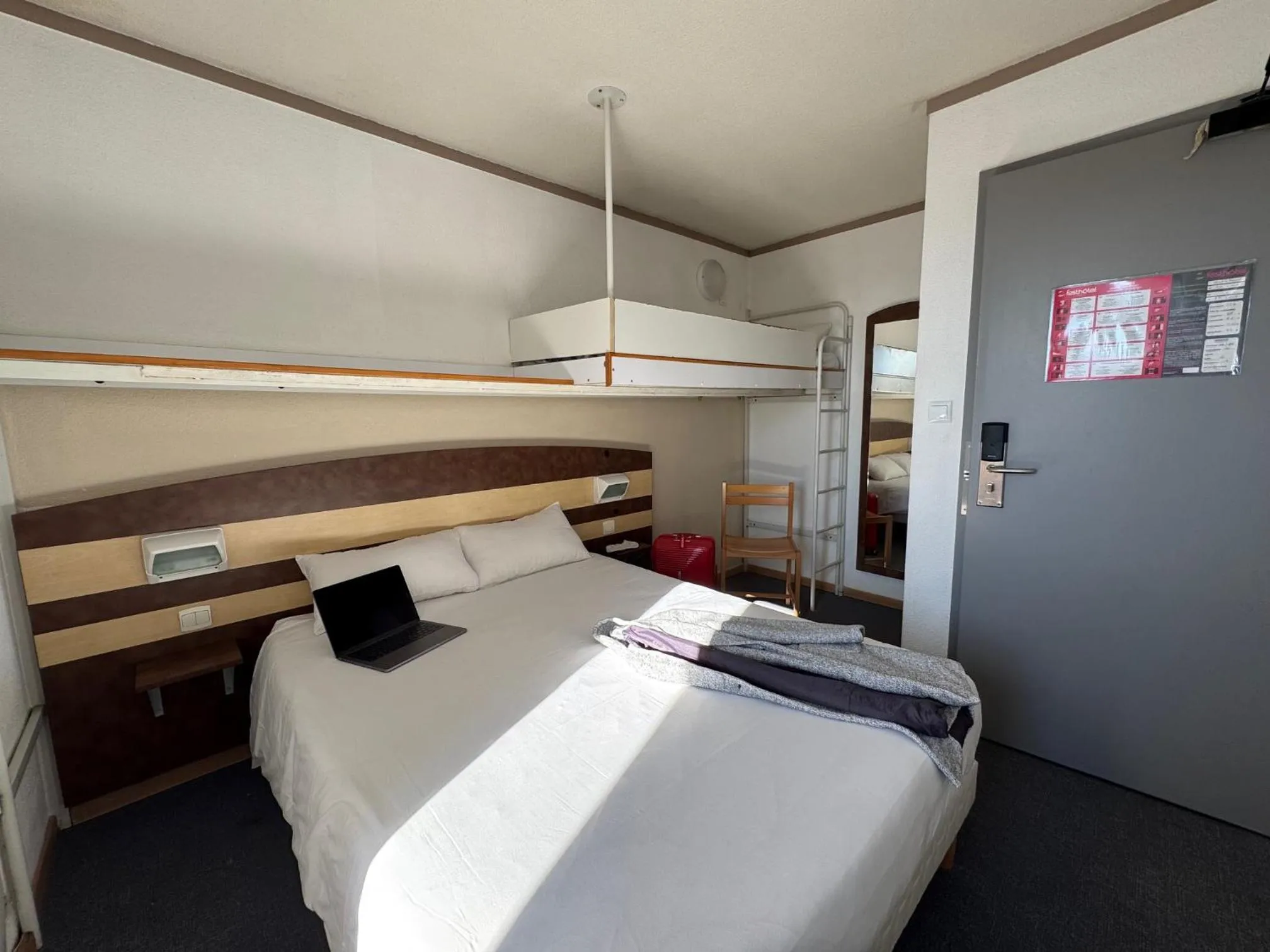 Property building, Bed in FastHotel Montpellier Ouest - Un Hôtel FH Classic