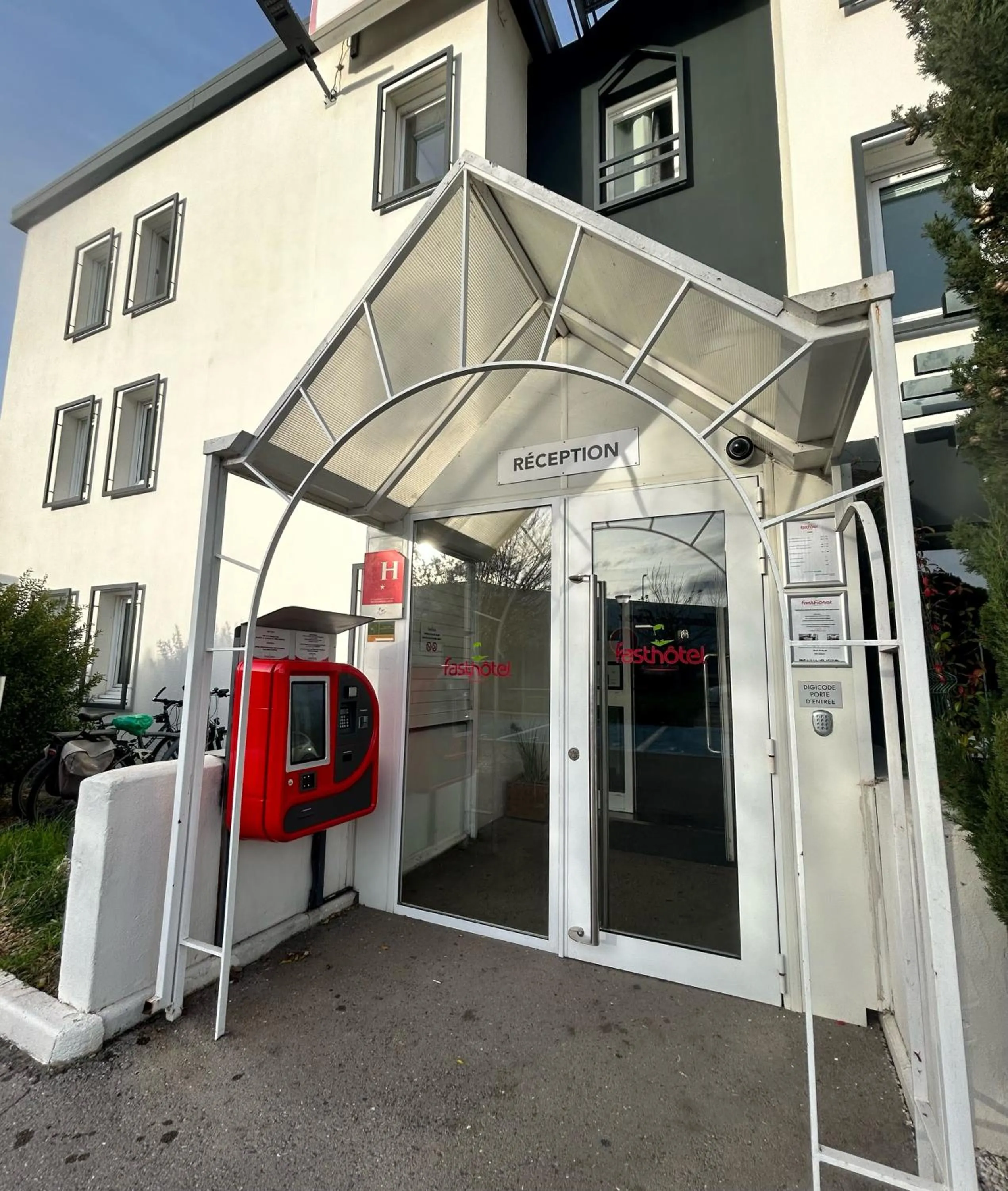 Parking in FastHotel Montpellier Ouest - Un Hôtel FH Classic