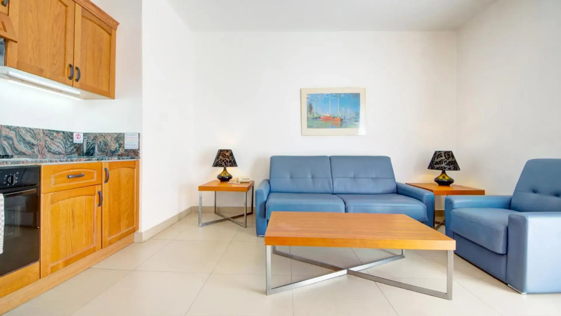 Living room in AX Sunny Coast Resort & Spa Living room in AX Sunny Coast Resort & Spa