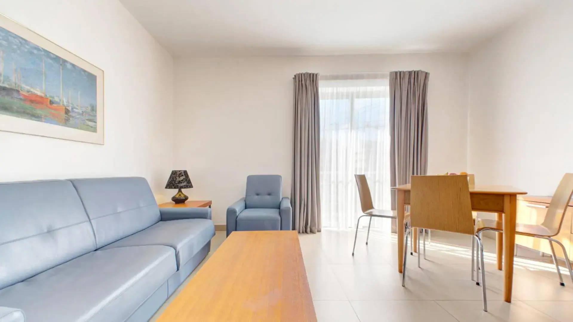 Living room in AX Sunny Coast Resort & Spa Living room in AX Sunny Coast Resort & Spa