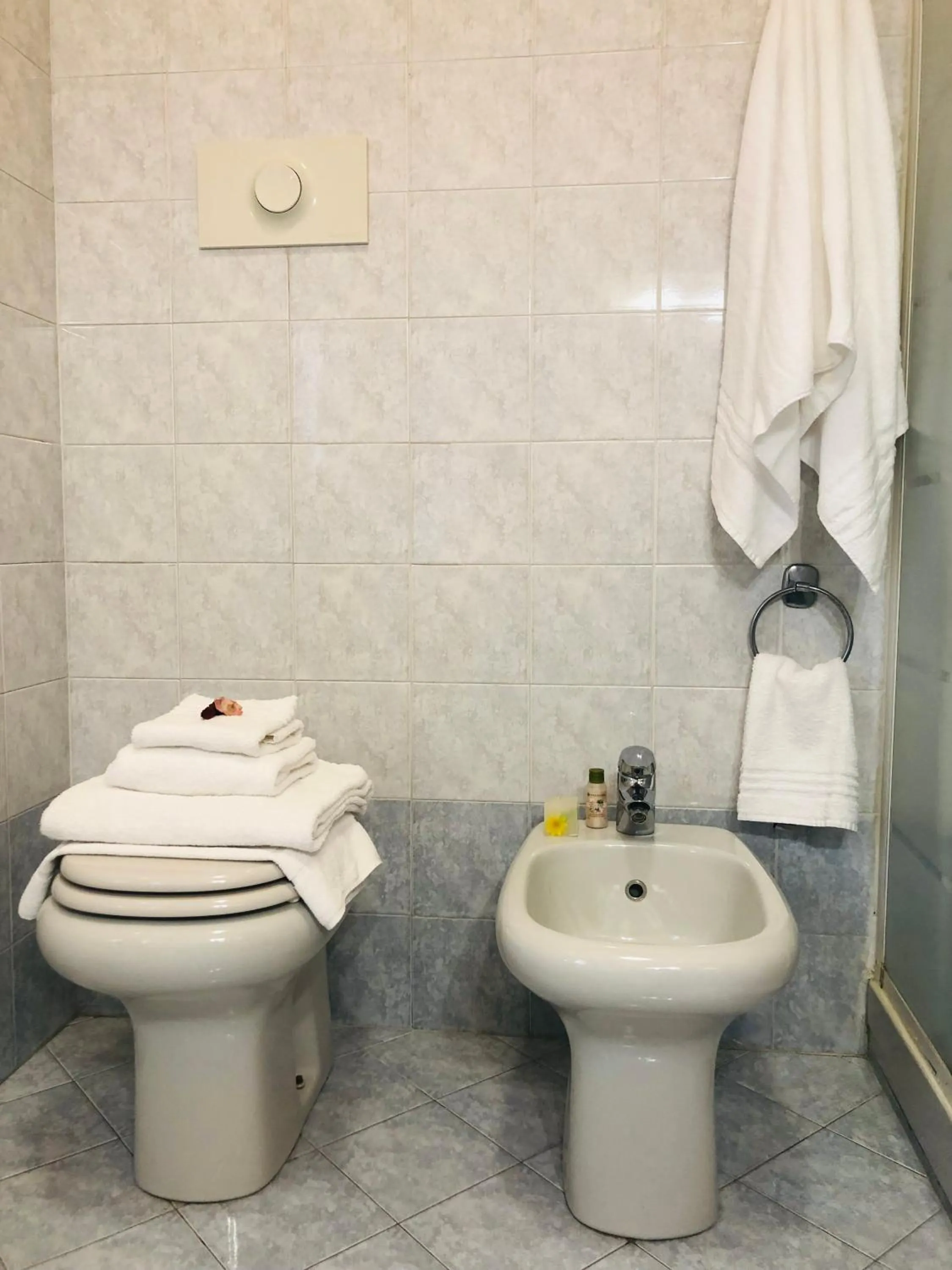 Bathroom in Residence Oasi Di Monza