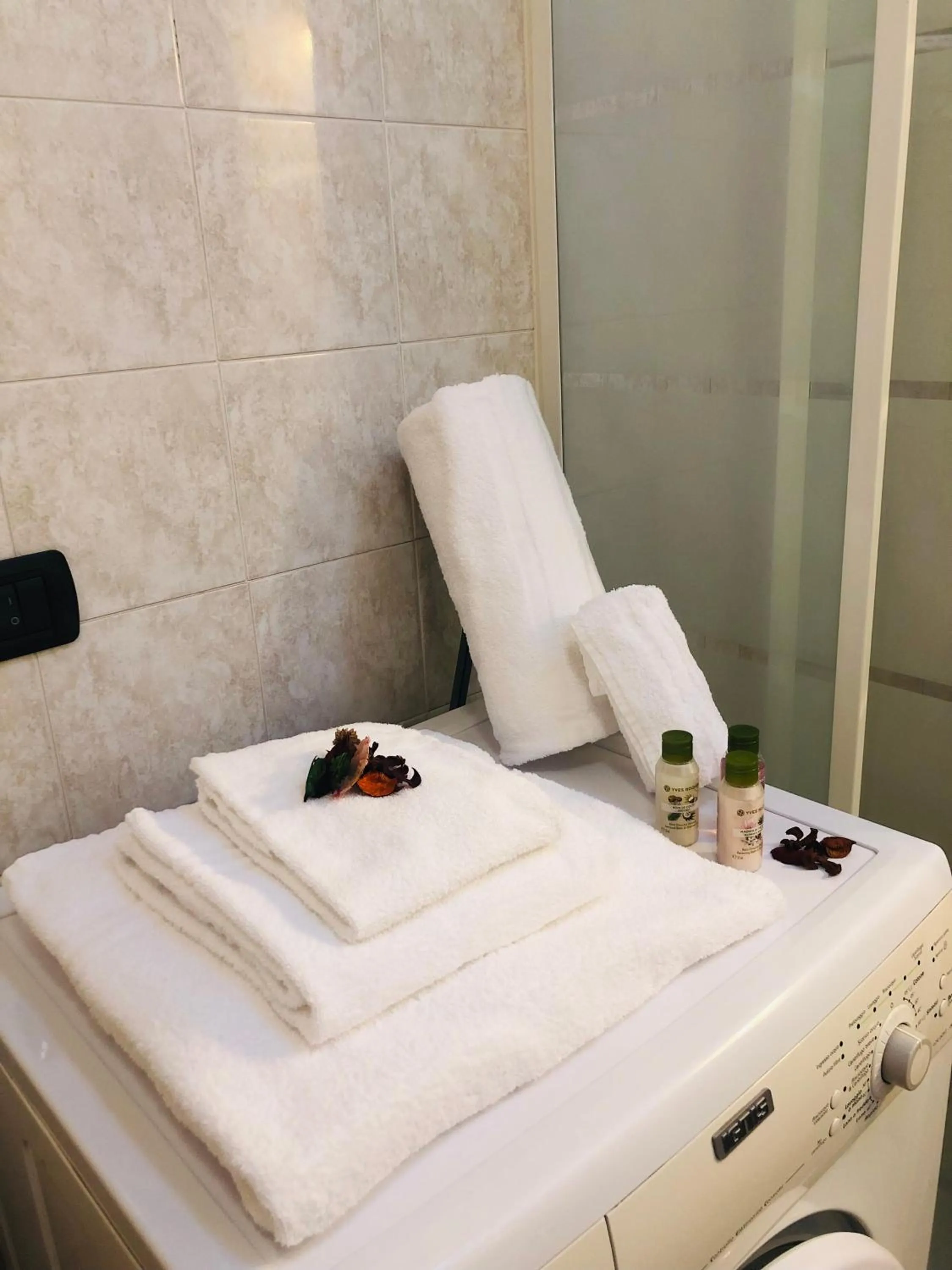 towels in Residence Oasi Di Monza