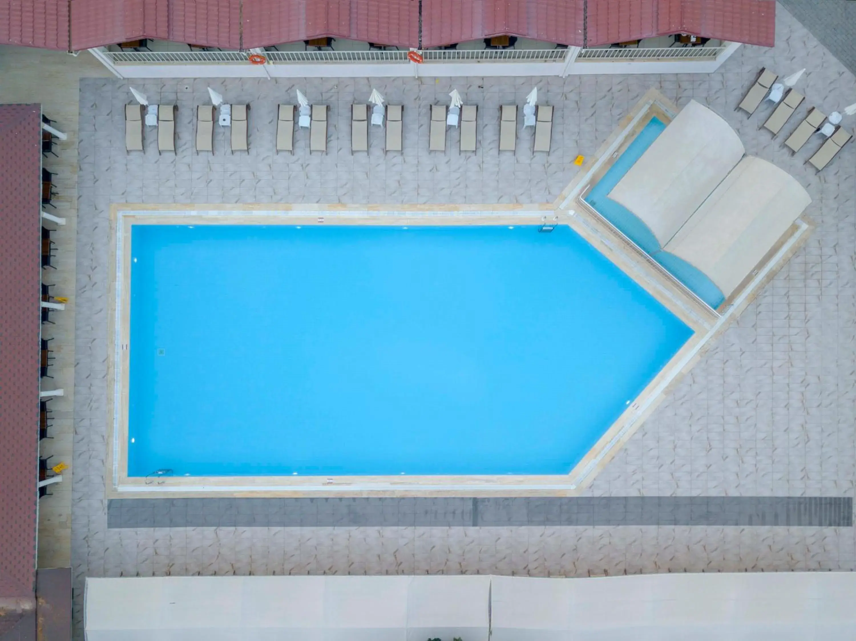 Swimming pool in Armas Green Fugla Beach Swimming pool in Armas Green Fugla Beach