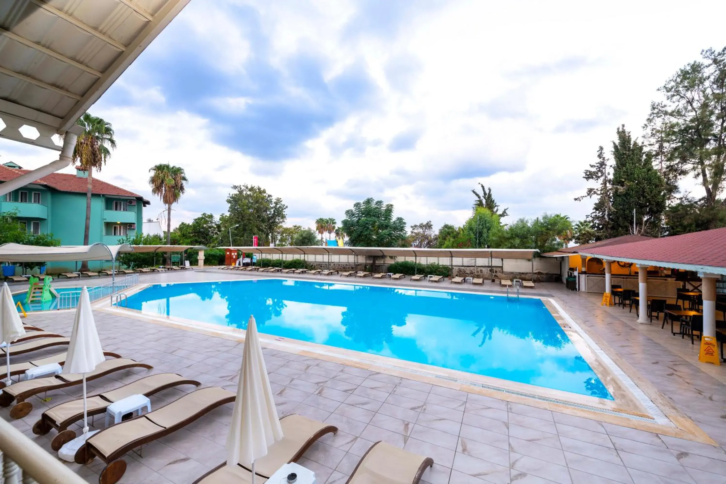 Swimming pool in Armas Green Fugla Beach Swimming pool in Armas Green Fugla Beach