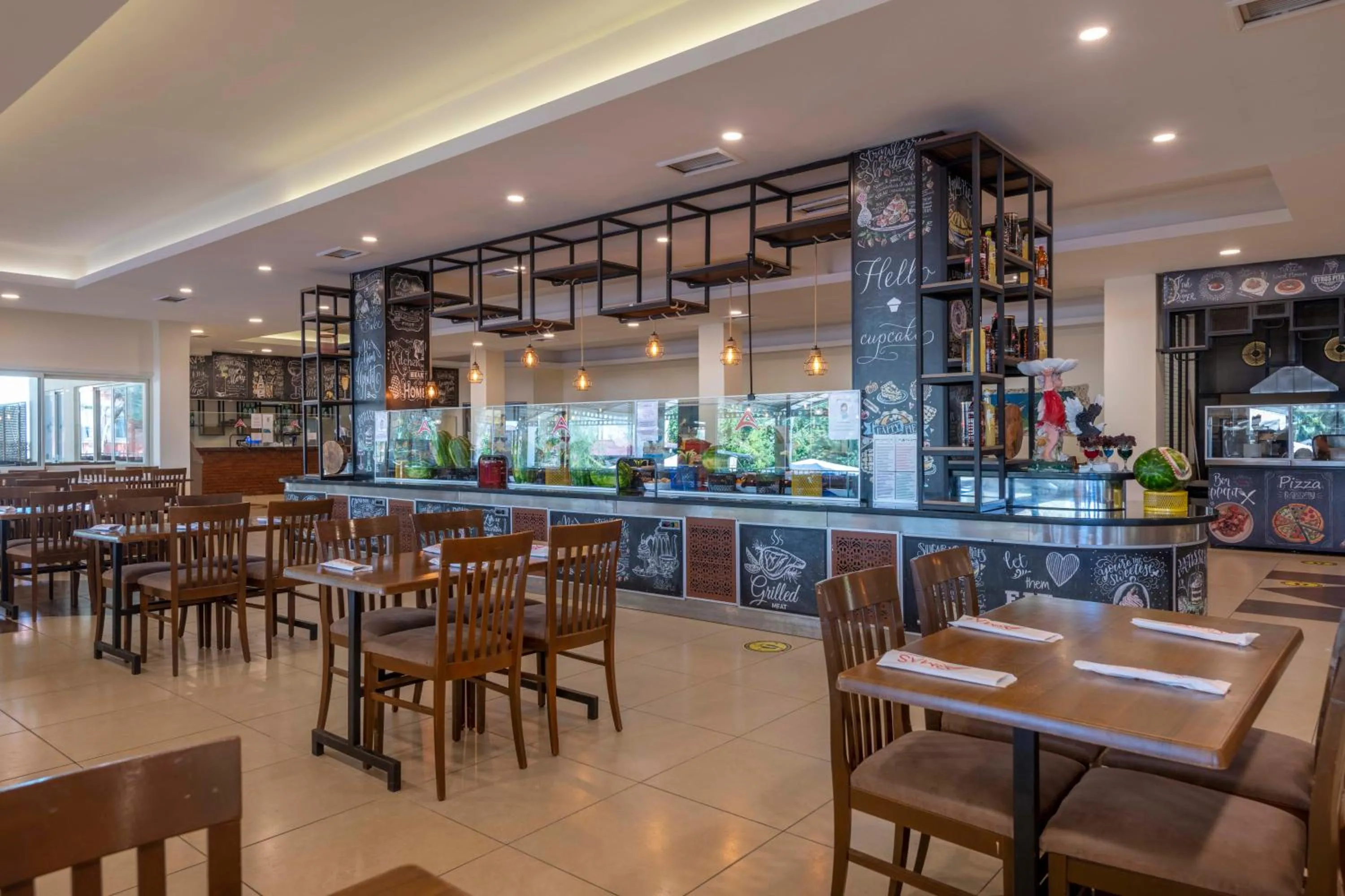 Restaurant/places to eat in Armas Green Fugla Beach