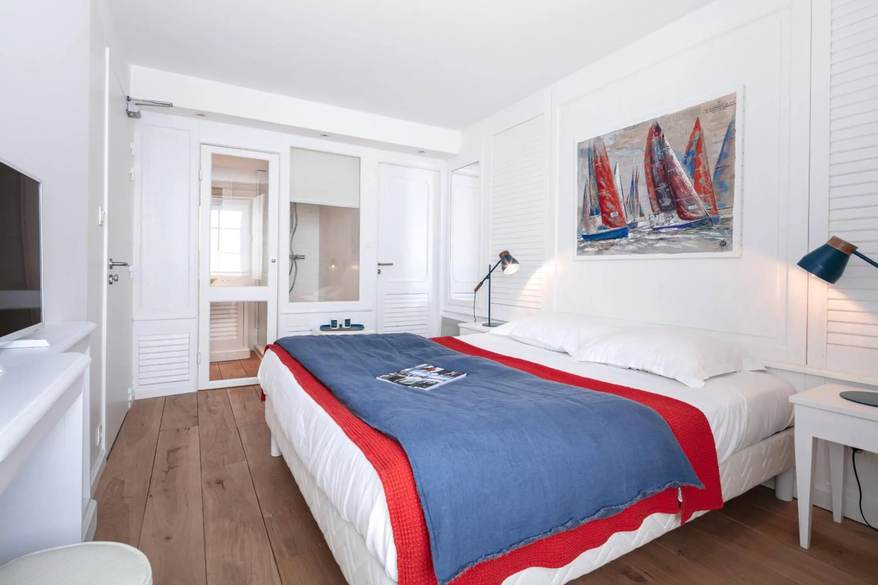 Double Room in La Vinotière Chambres Appartements Spa Double Room in La Vinotière Chambres Appartements Spa