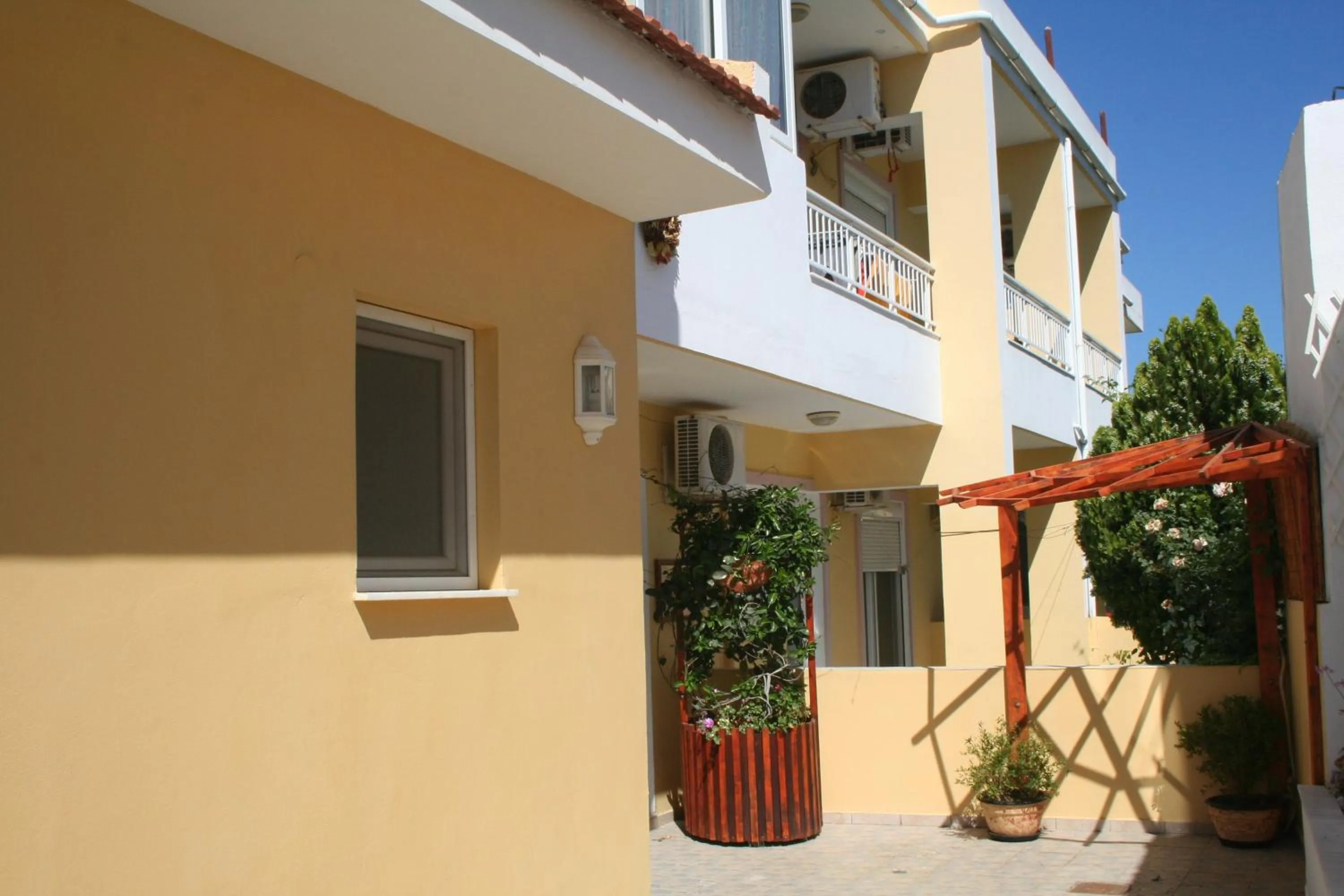 Property building in Pantheon Deluxe Apartments