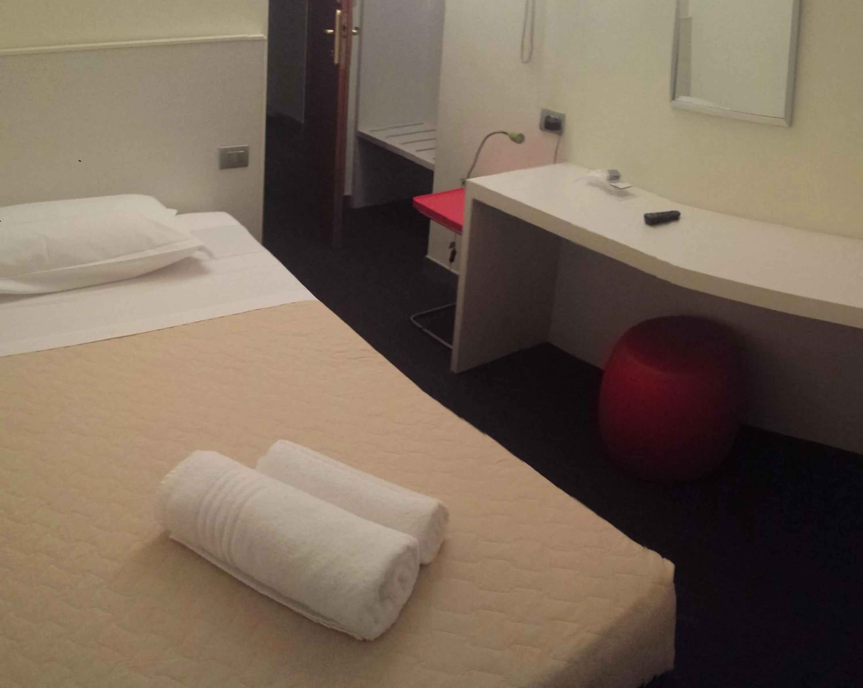 Bed in Hotel Firenze