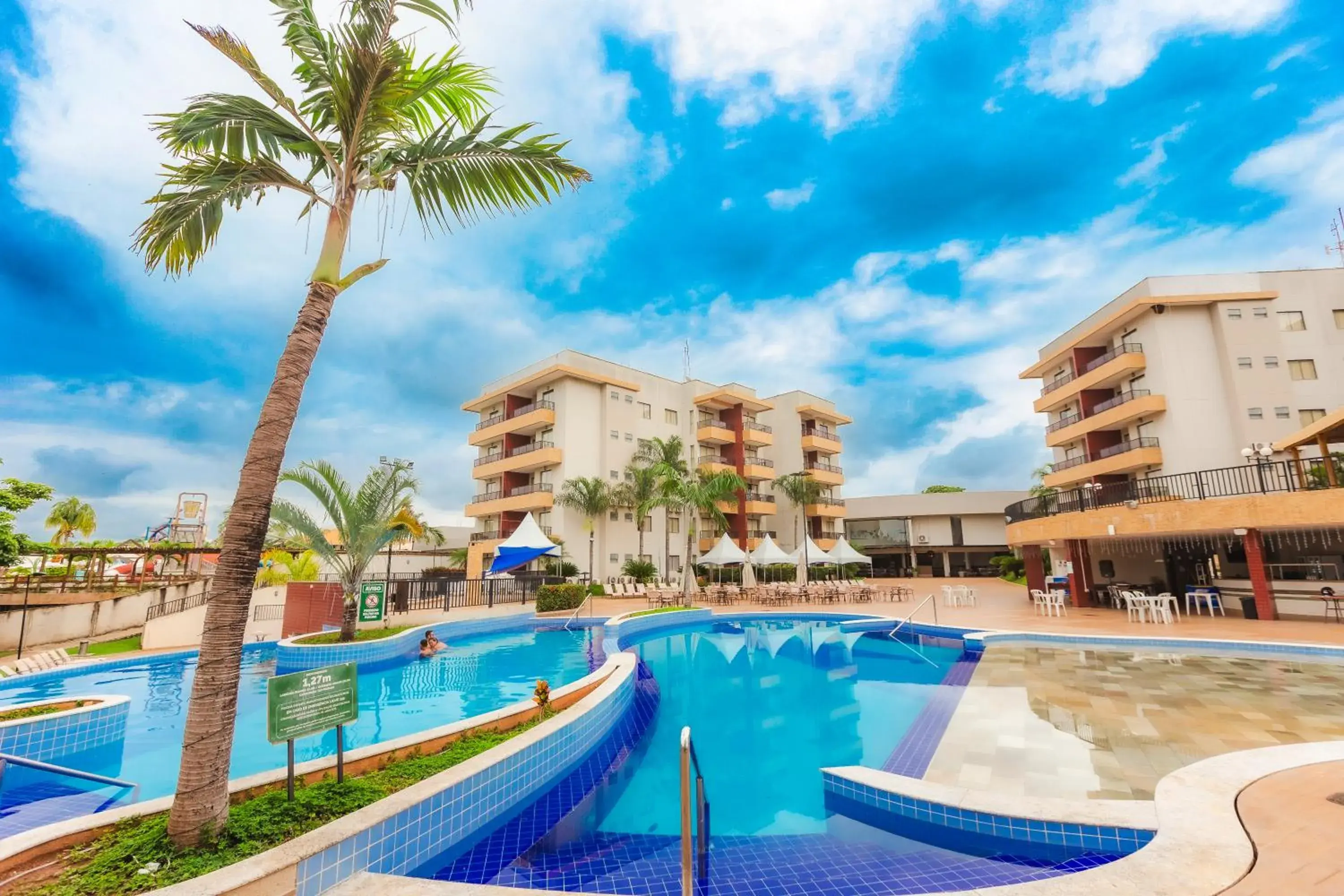 Property building in Marina Flat - OFICIAL Property building in Marina Flat - OFICIAL