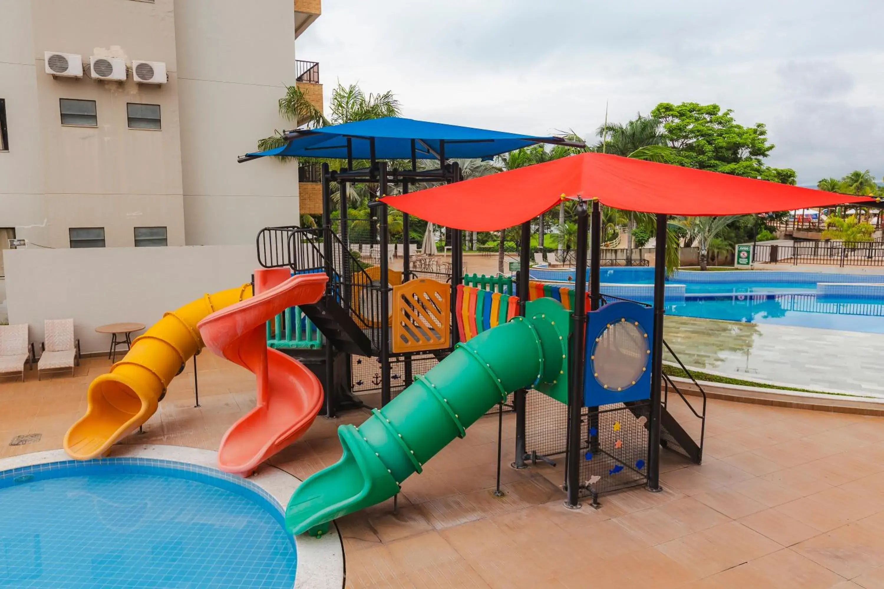 Swimming pool in Marina Flat - OFICIAL Swimming pool in Marina Flat - OFICIAL