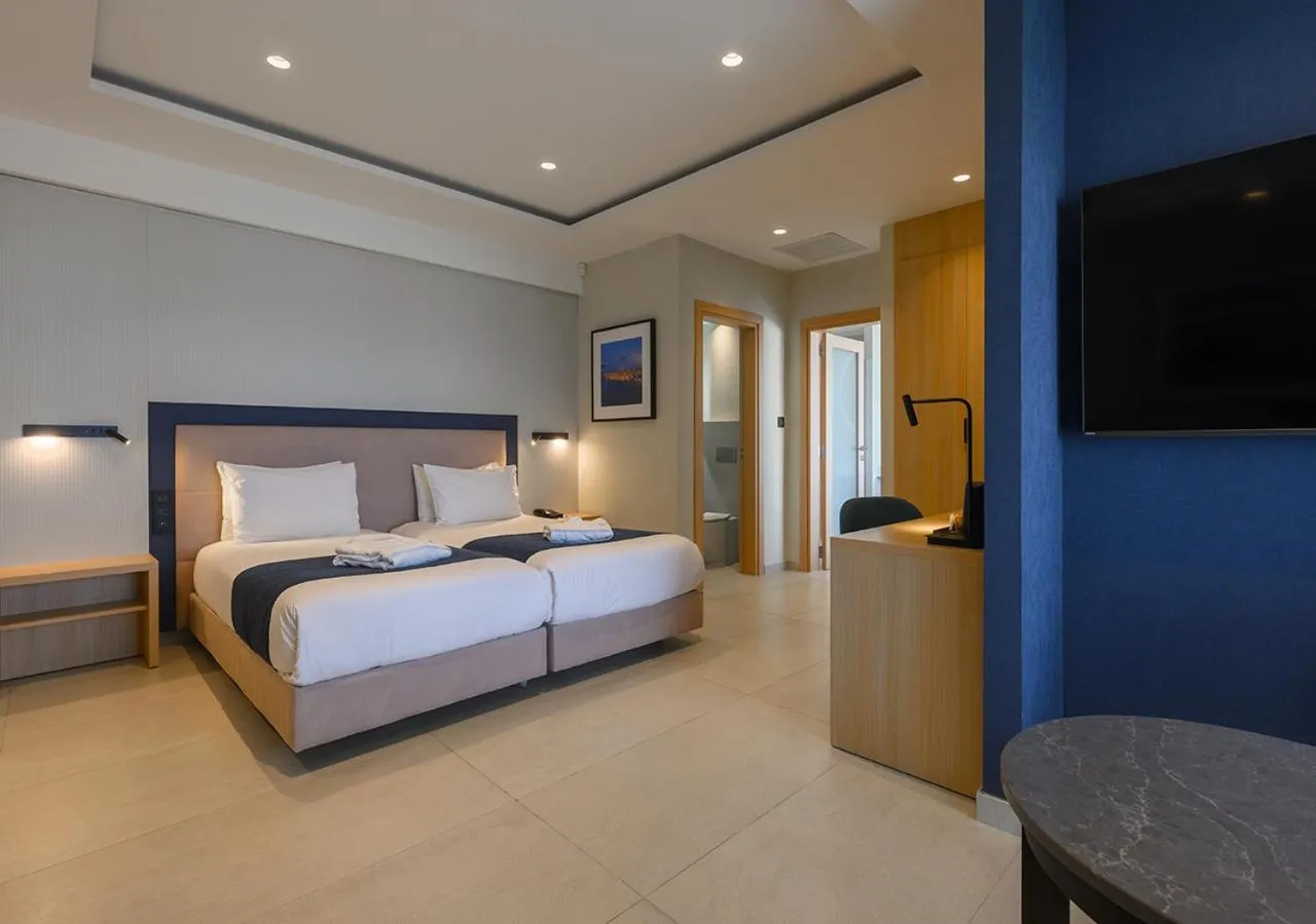 Bed in Maritim Antonine Hotel & Spa