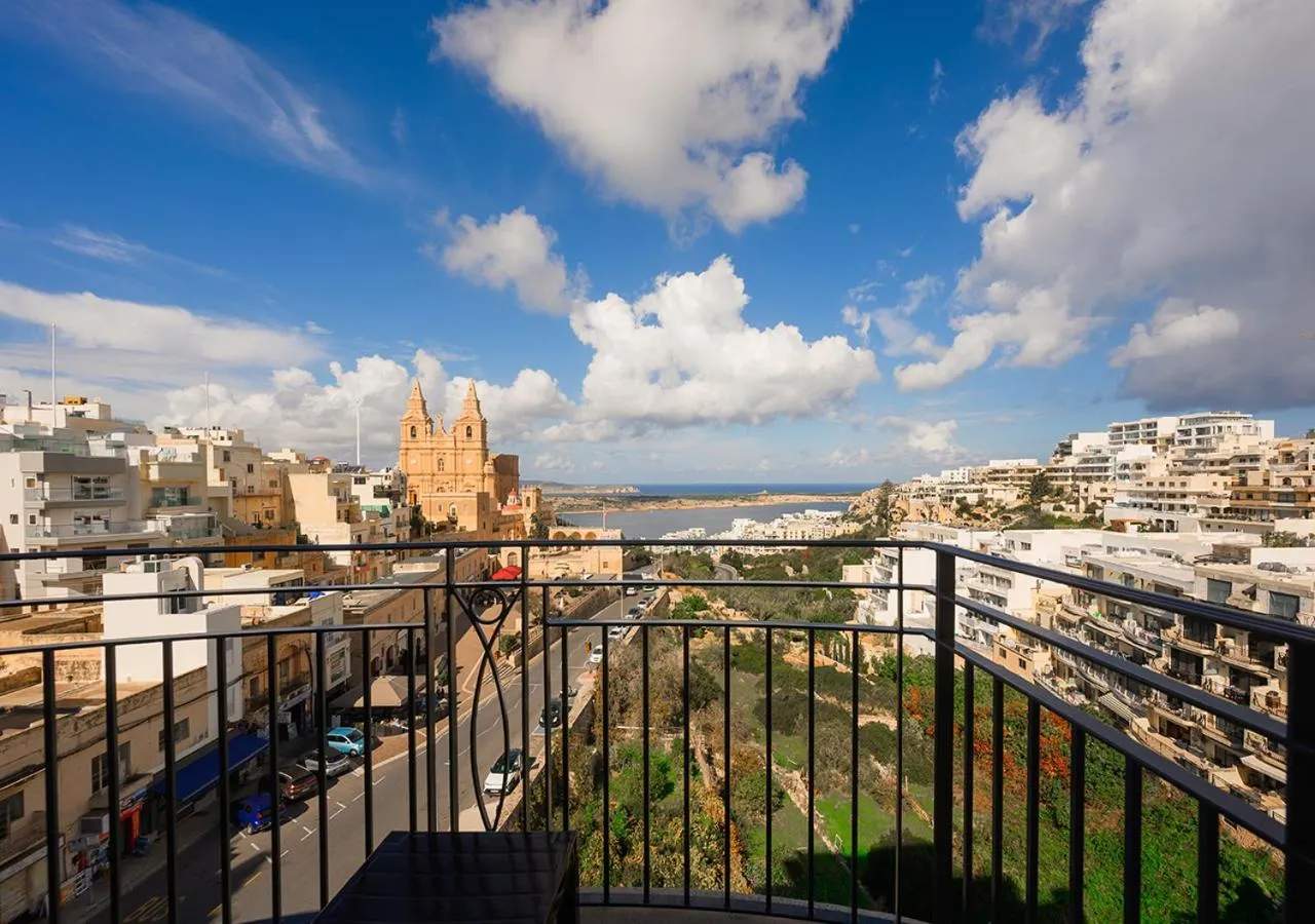 Maritim Antonine Hotel & Spa