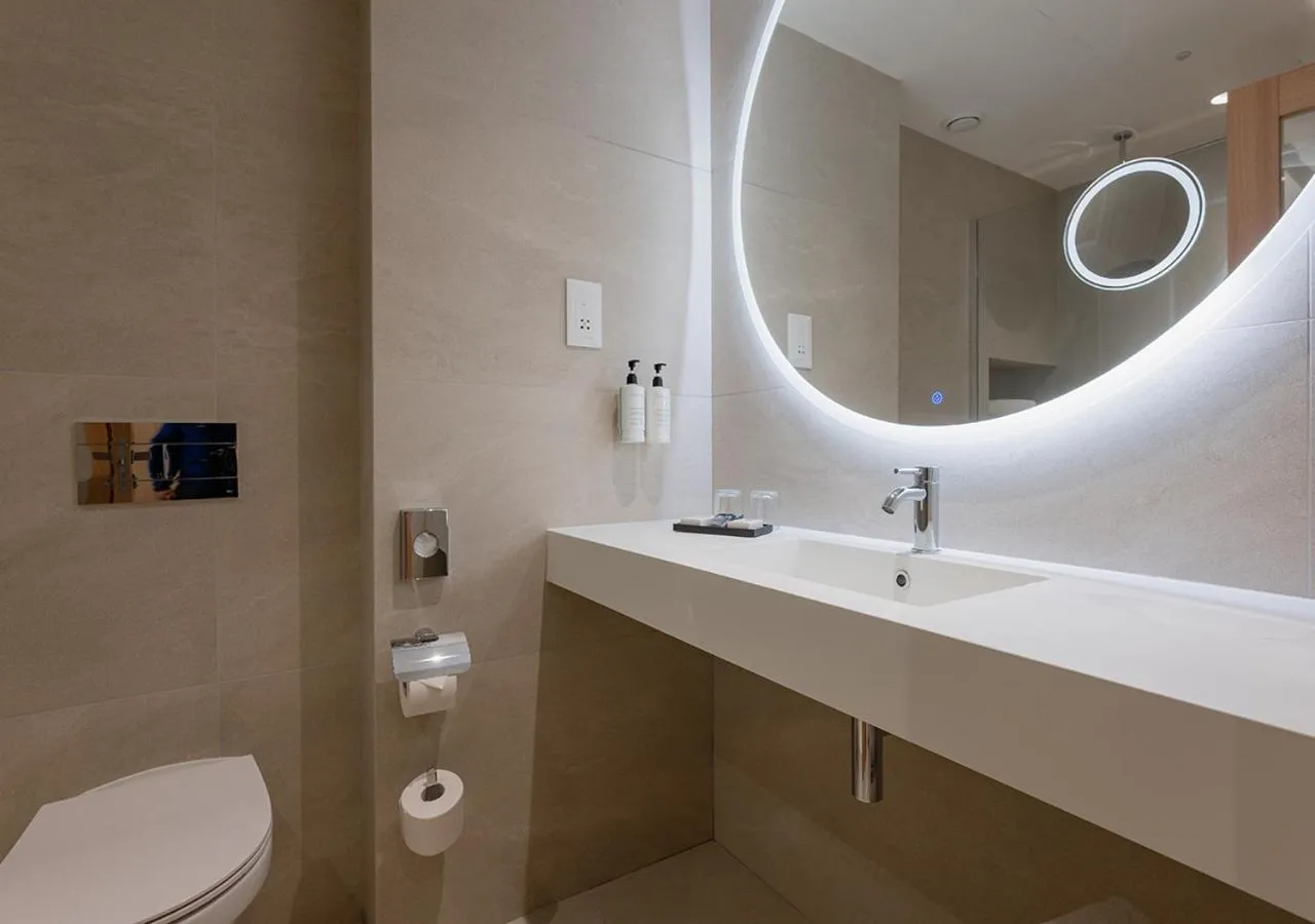 Maritim Antonine Hotel & Spa