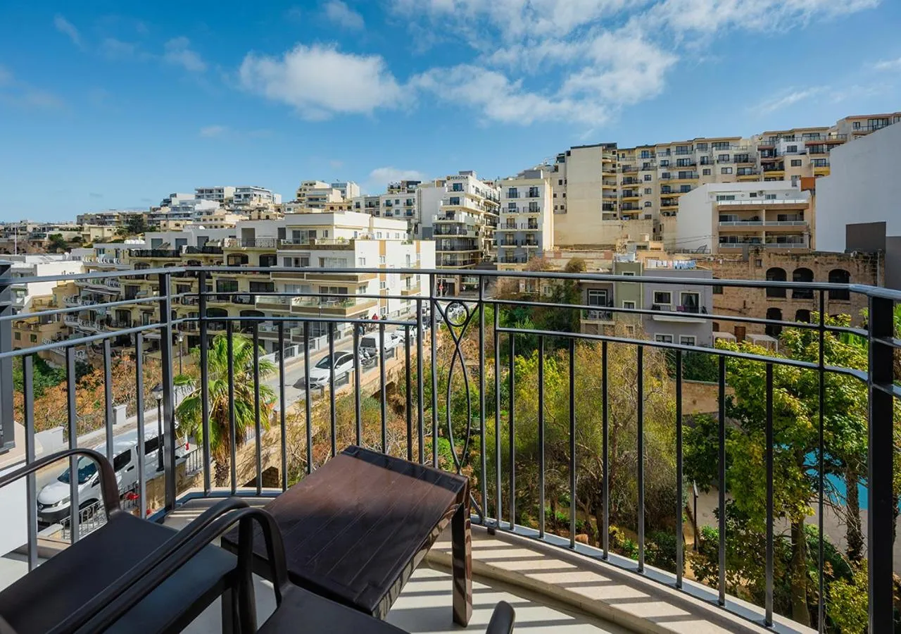 Maritim Antonine Hotel & Spa