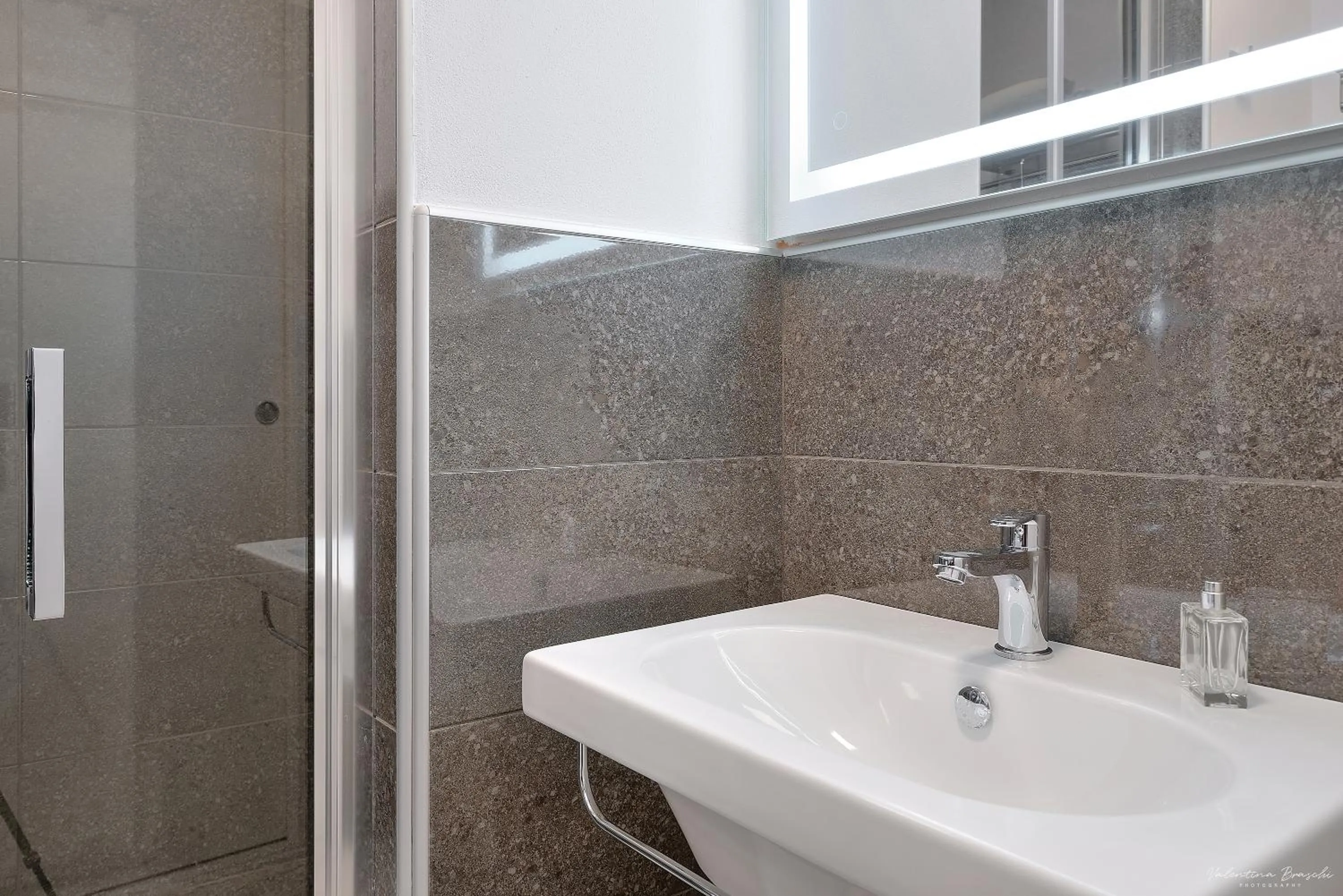 Bathroom in Hotel Cosmos