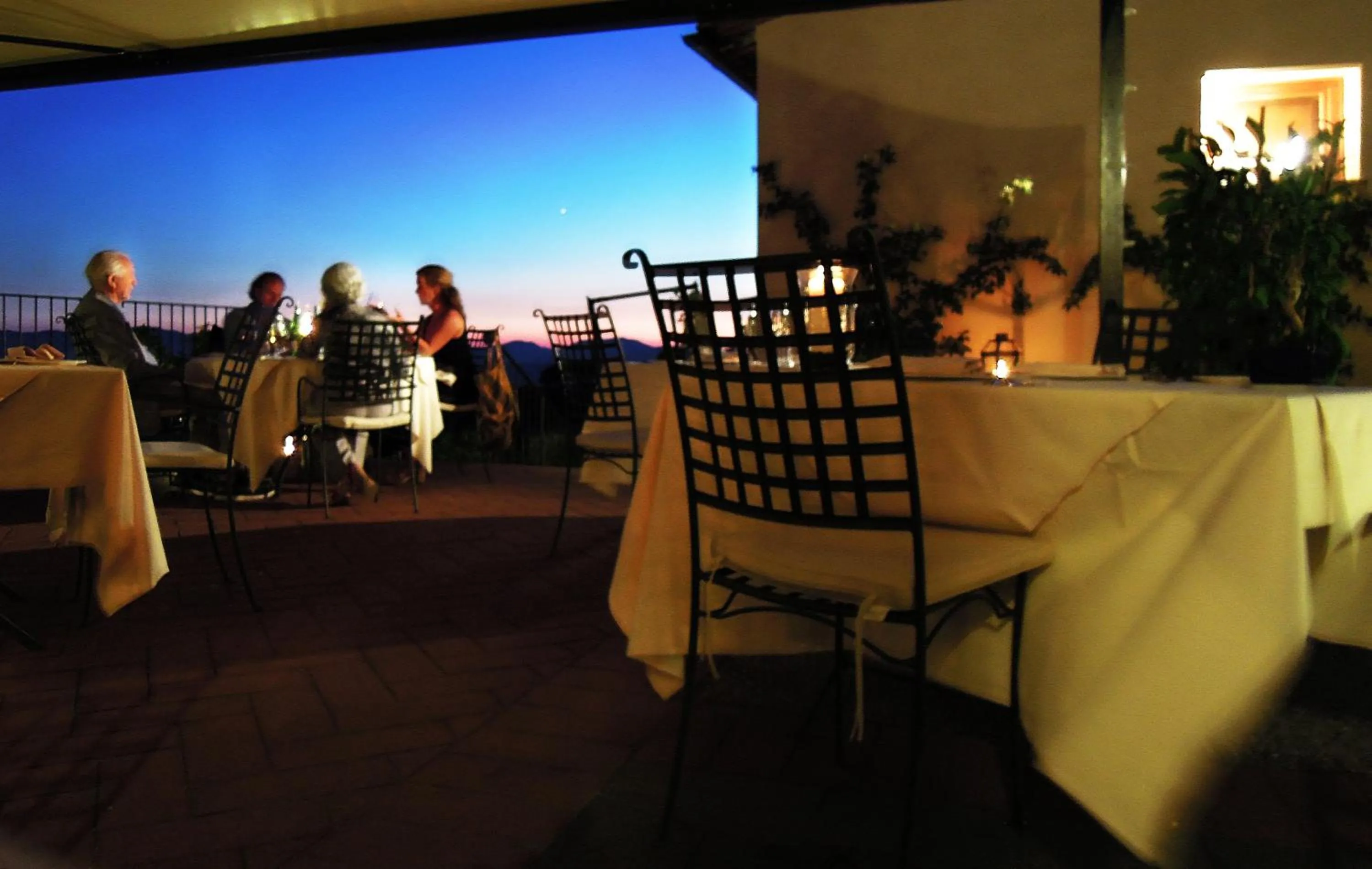 Decorative detail in Tenuta San Pietro Luxury Hotel