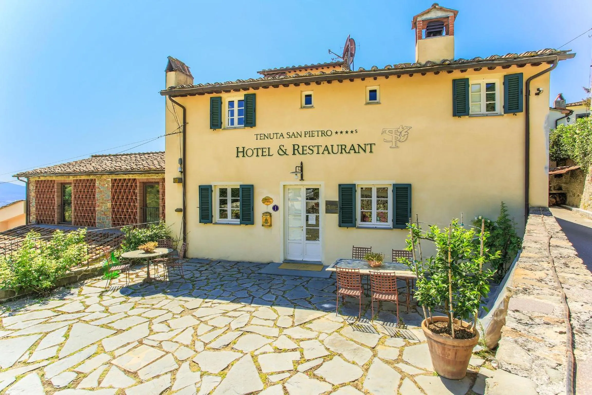 Tenuta San Pietro Luxury Hotel