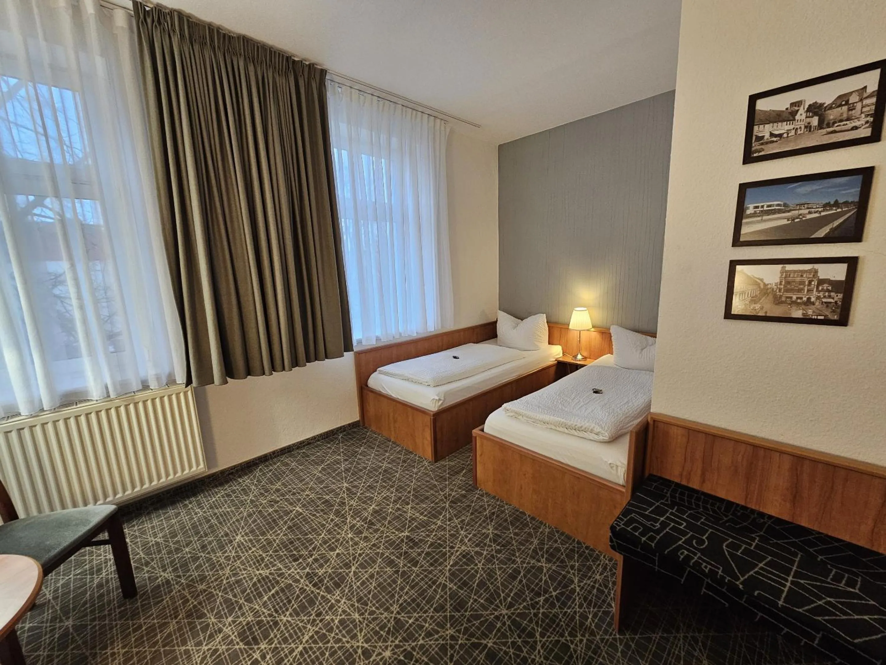 Bedroom, Bed in Parkhotel Senftenberg