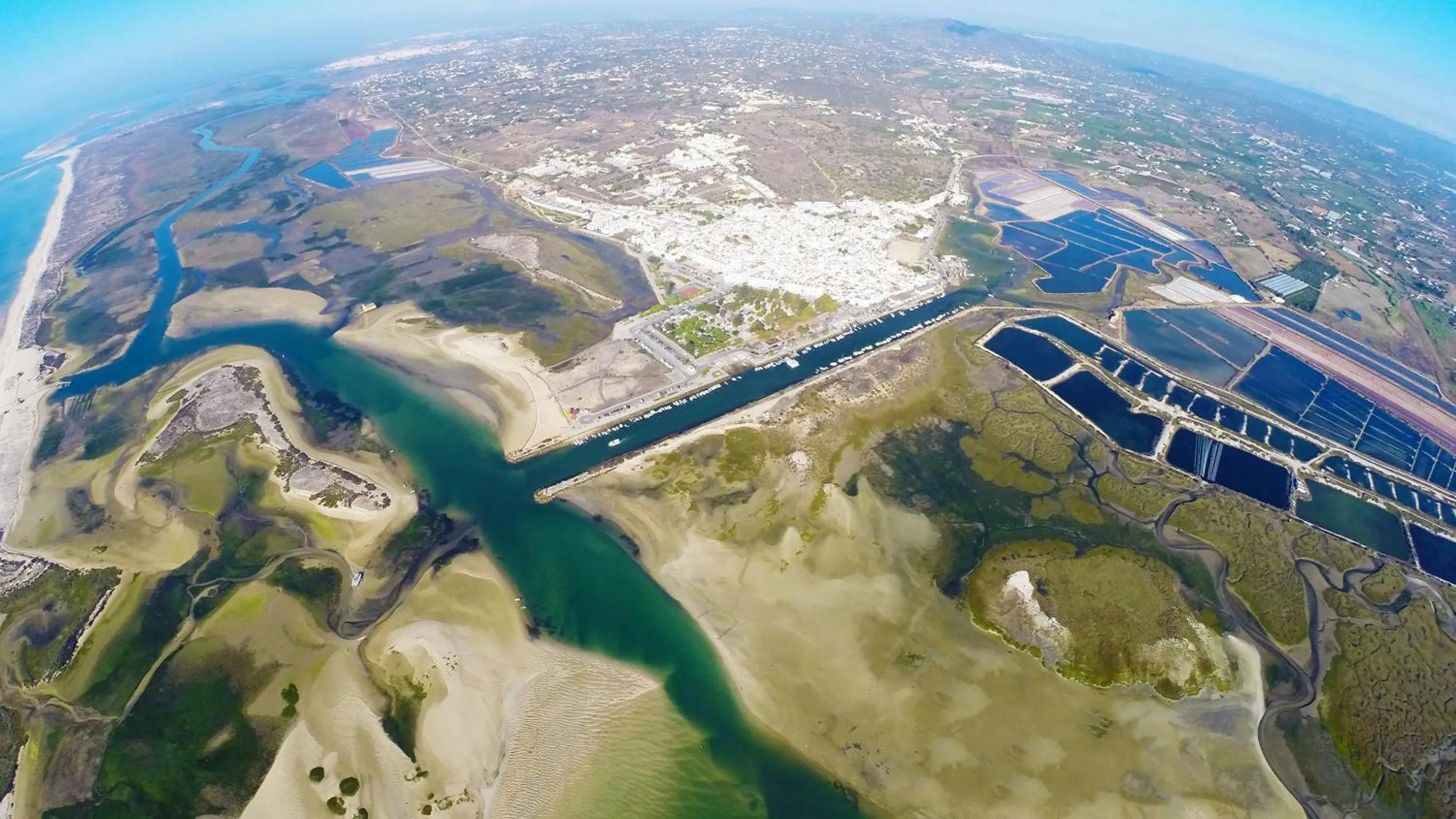 Area and facilities in Real Marina Hotel & Spa