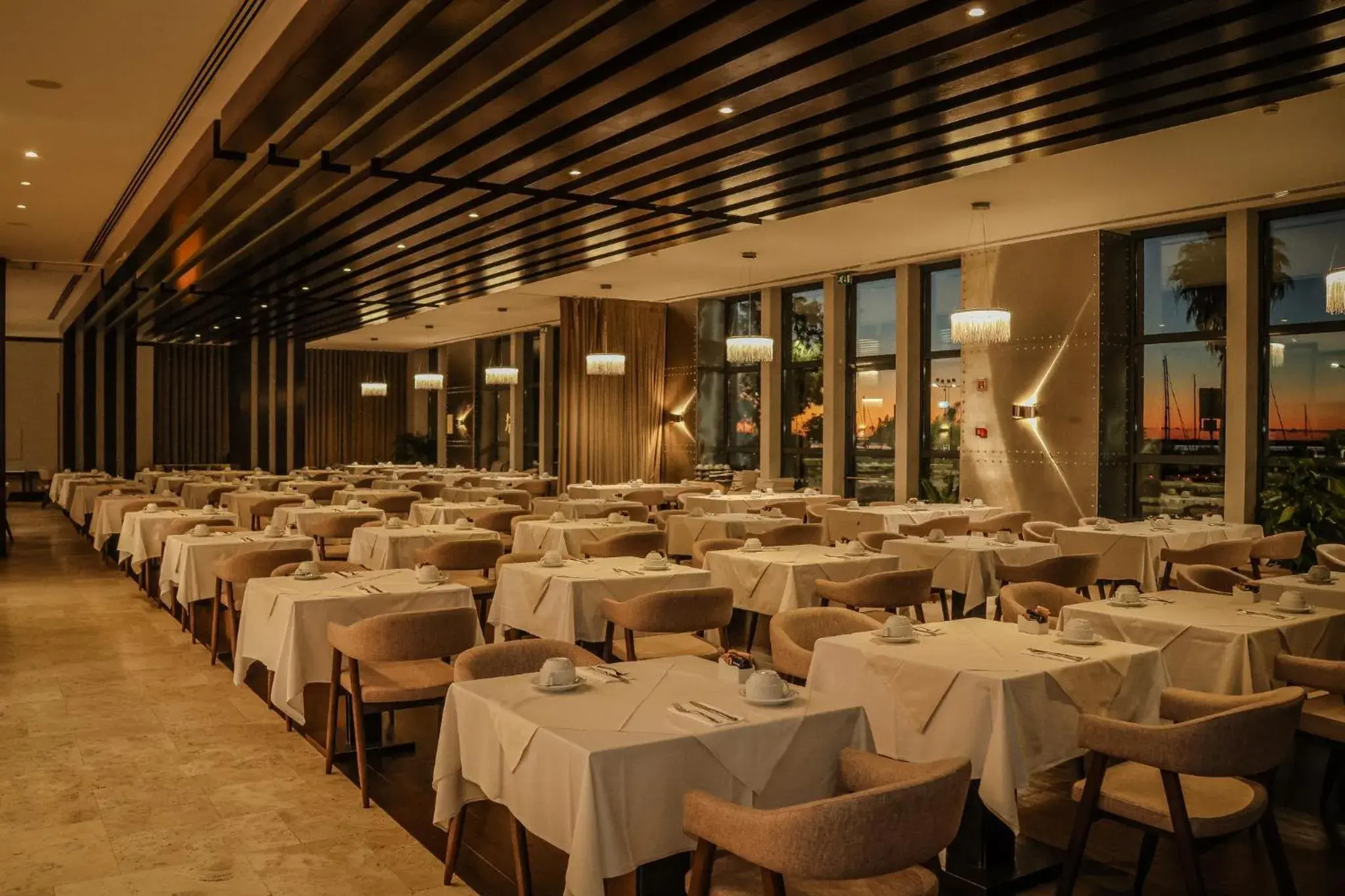 Restaurant/places to eat in Real Marina Hotel & Spa Restaurant/places to eat in Real Marina Hotel & Spa