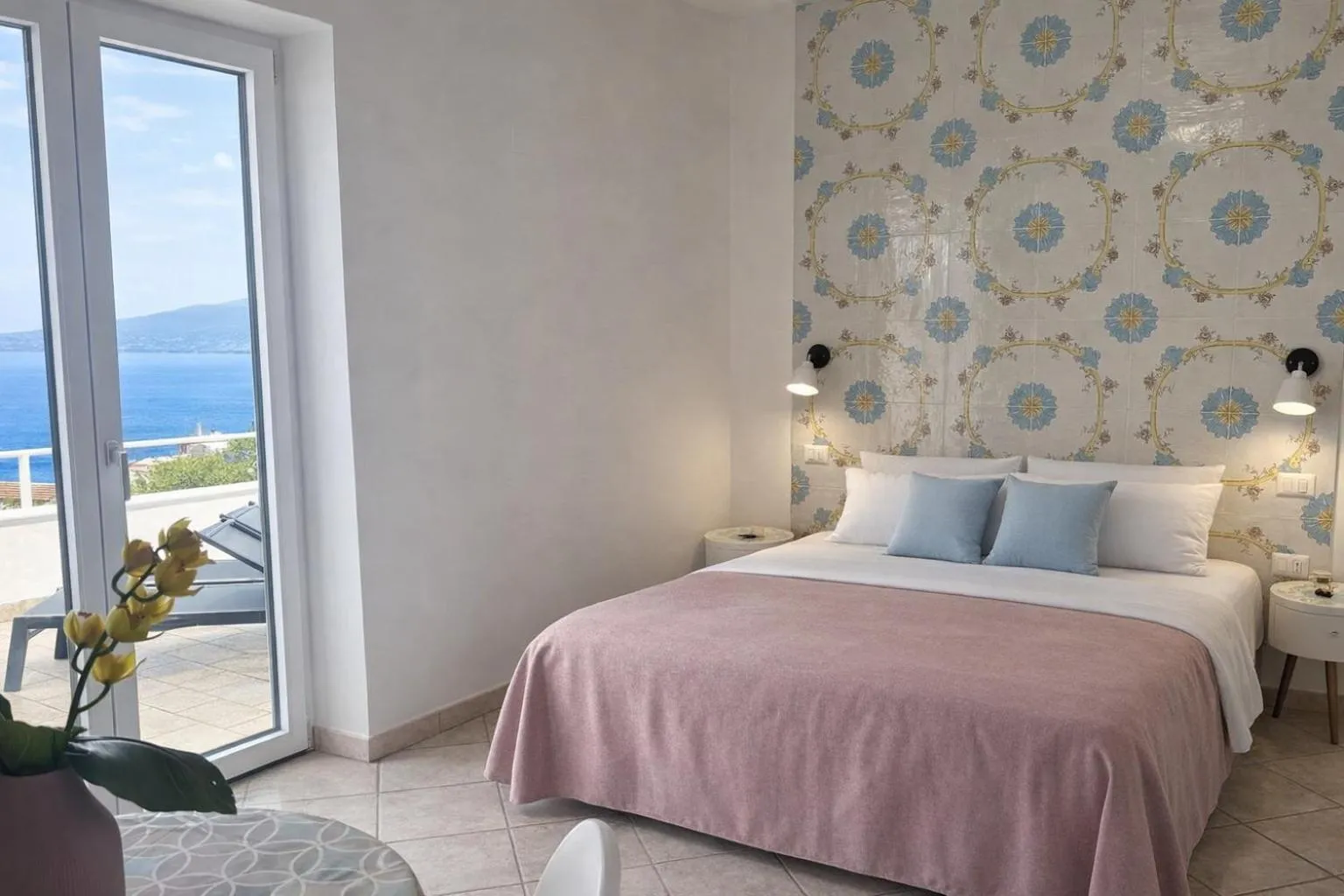 Bedroom, Bed in Villa Raf
