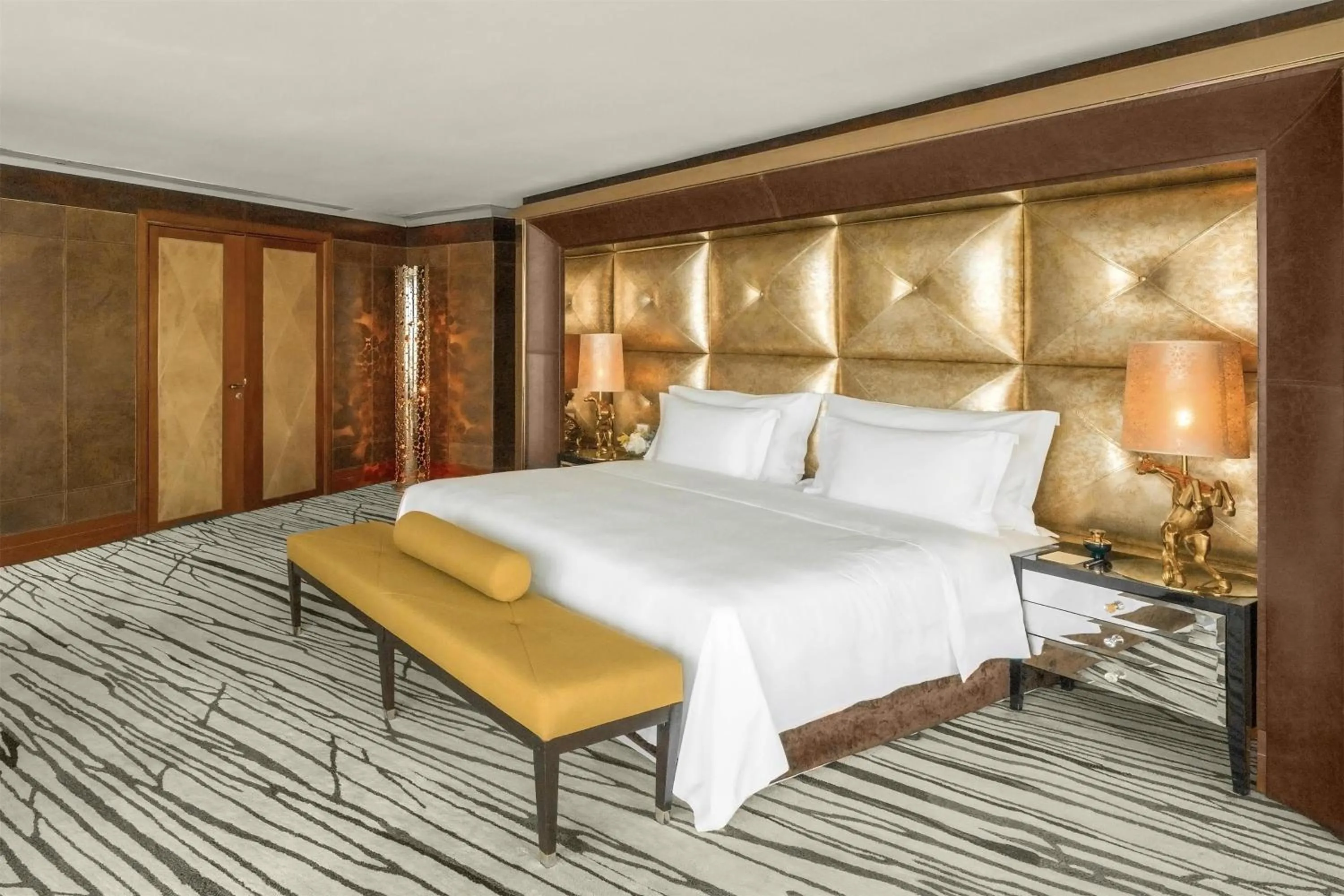 Bedroom, Bed in The Meydan Hotel Dubai