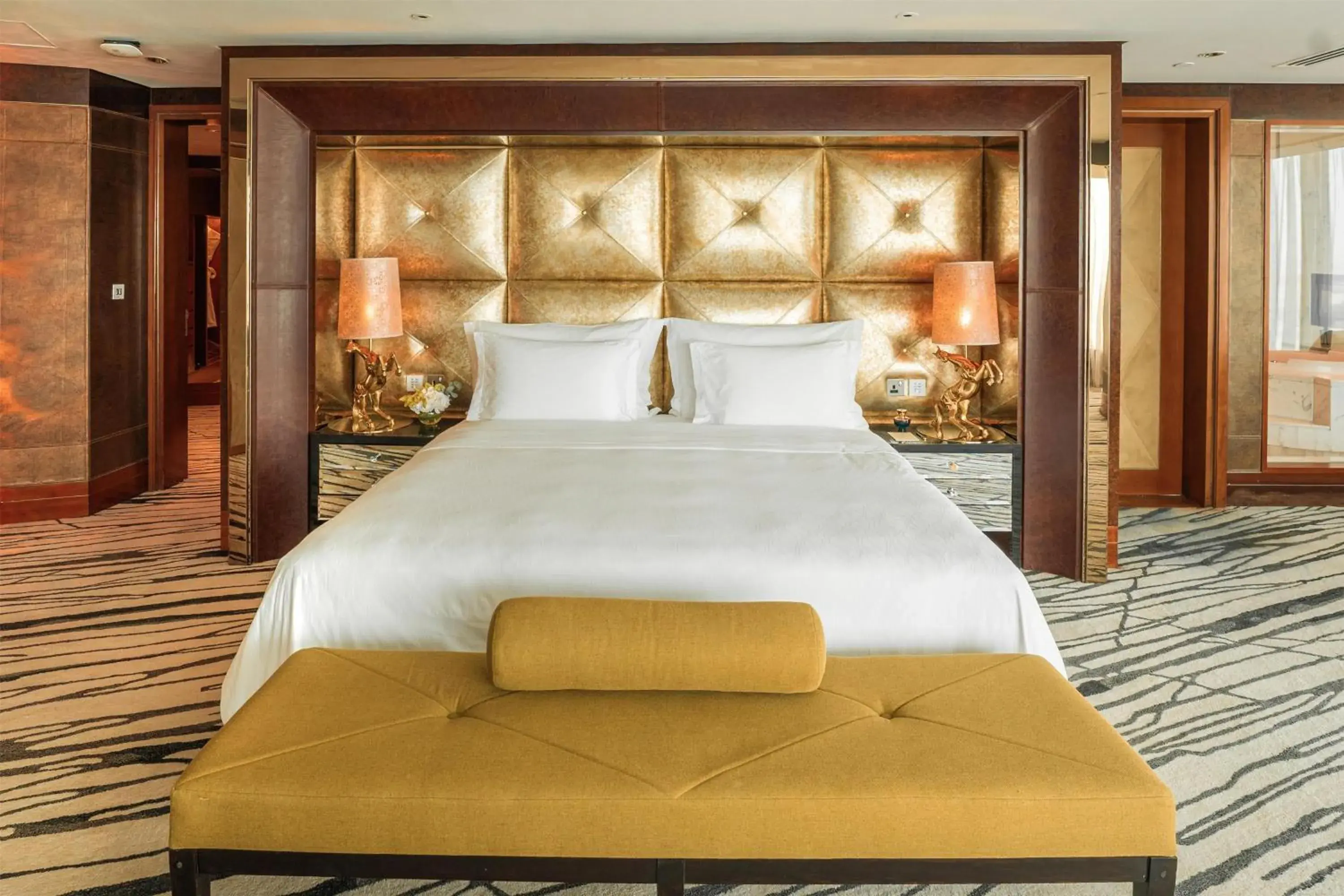 Bedroom, Bed in The Meydan Hotel Dubai Bedroom, Bed in The Meydan Hotel Dubai