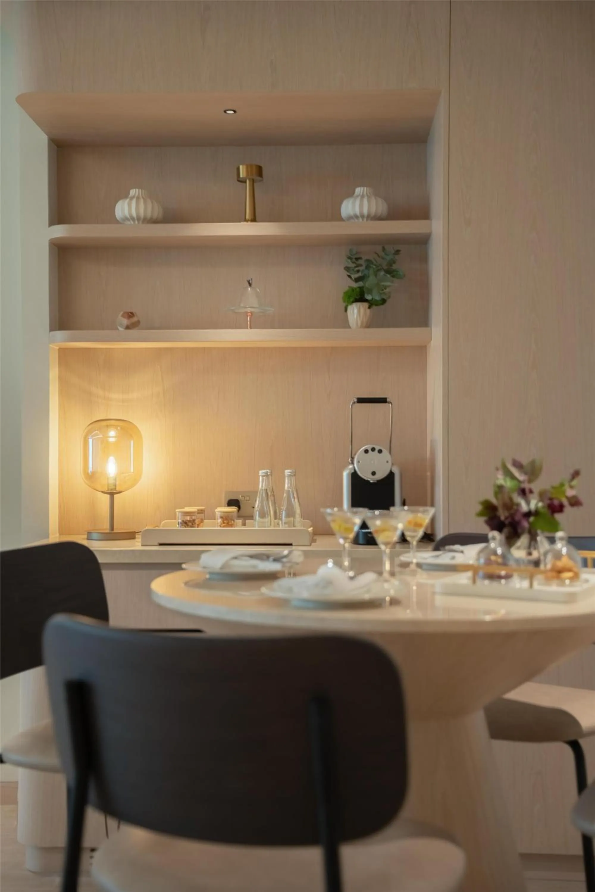 Photo of the whole room in The Meydan Hotel Dubai