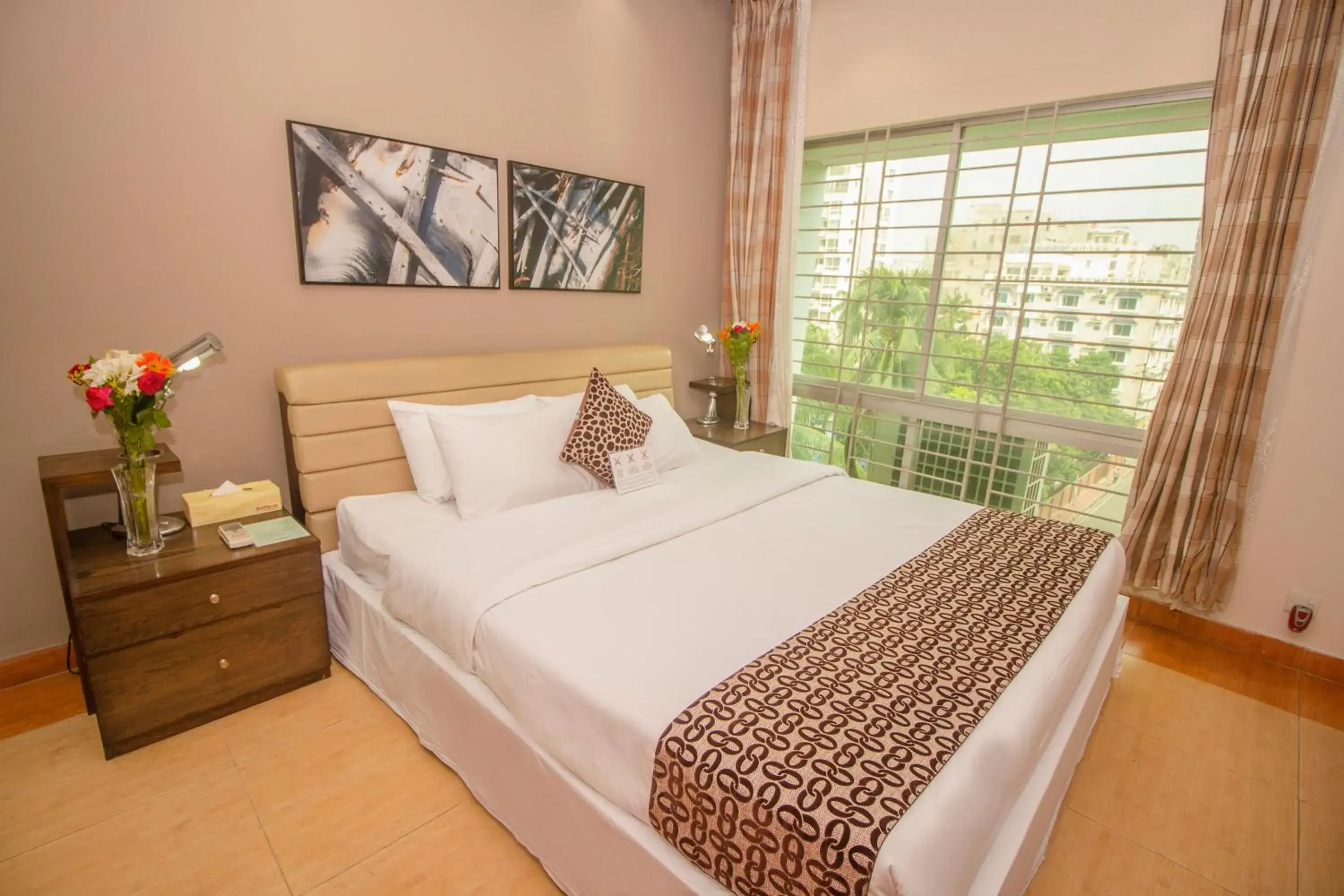Balcony/Terrace, Bed in Rafflesia Serviced Apartments Balcony/Terrace, Bed in Rafflesia Serviced Apartments