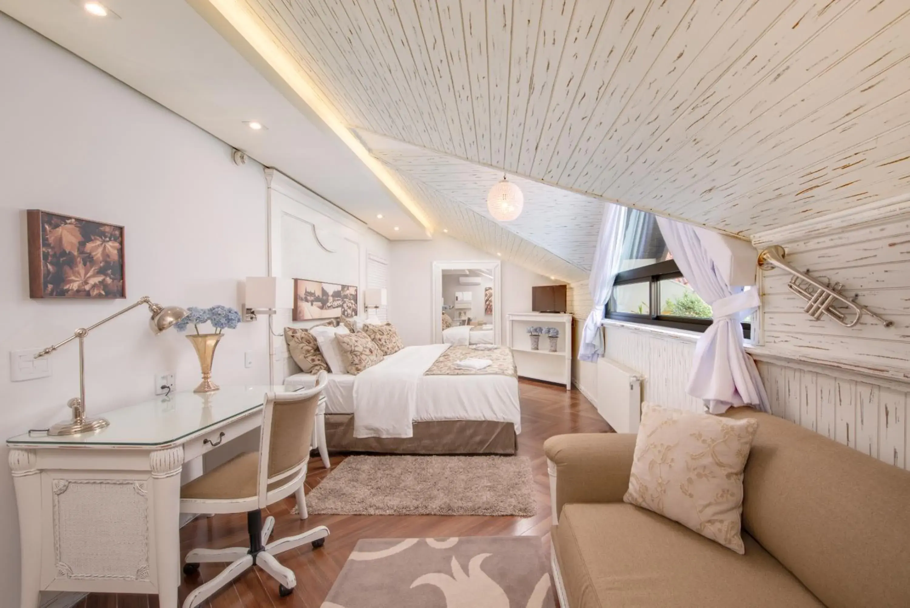 Bed in Wish Serrano Resort Bed in Wish Serrano Resort