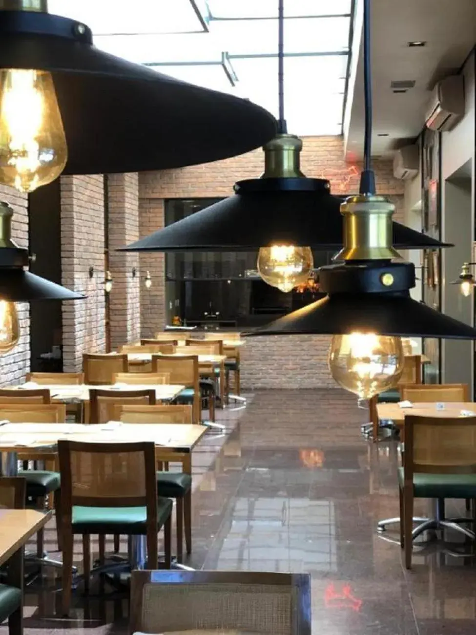 Restaurant/places to eat in Wish Serrano Resort Restaurant/places to eat in Wish Serrano Resort