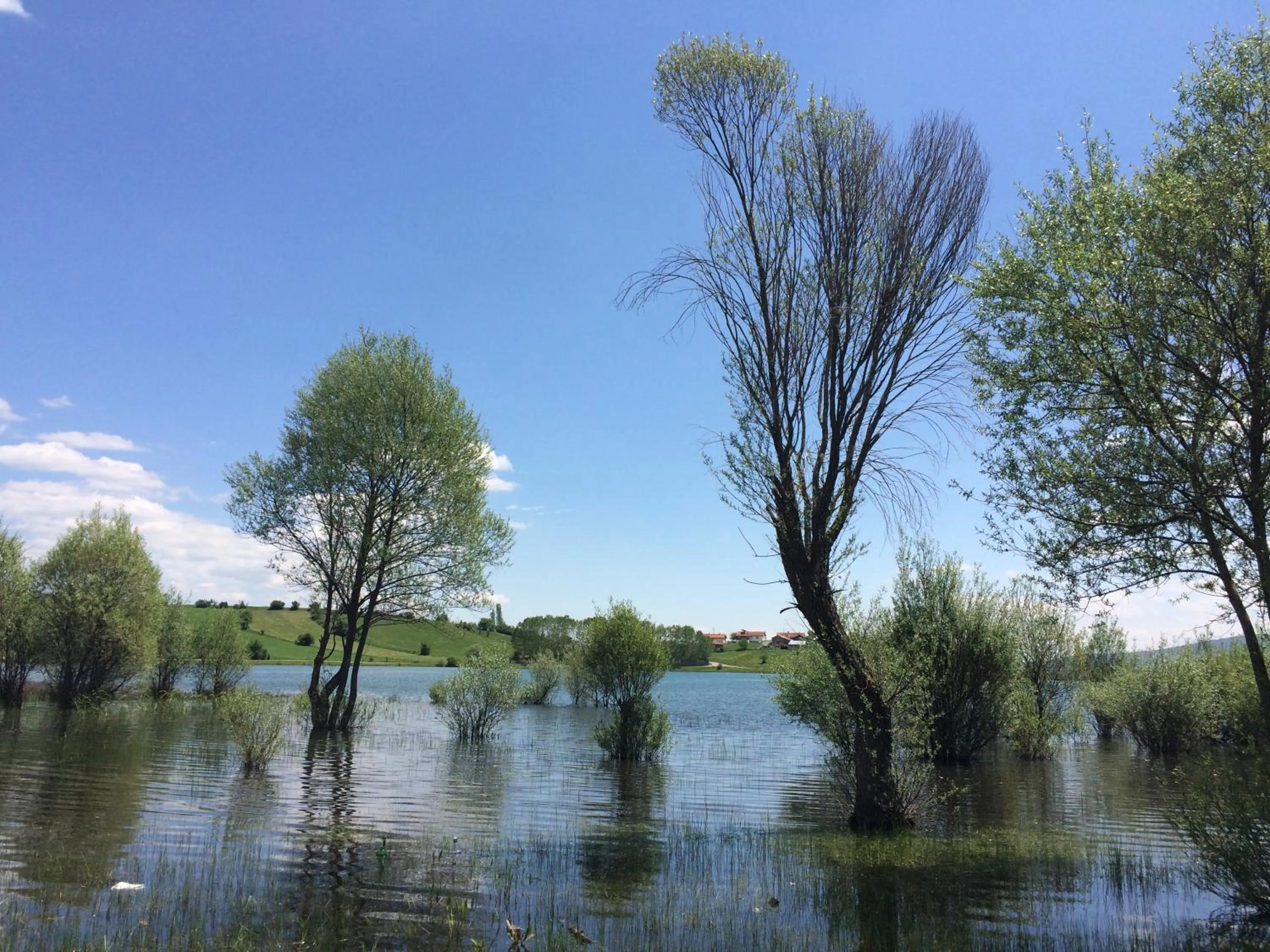 Day in Iksir Resort Town