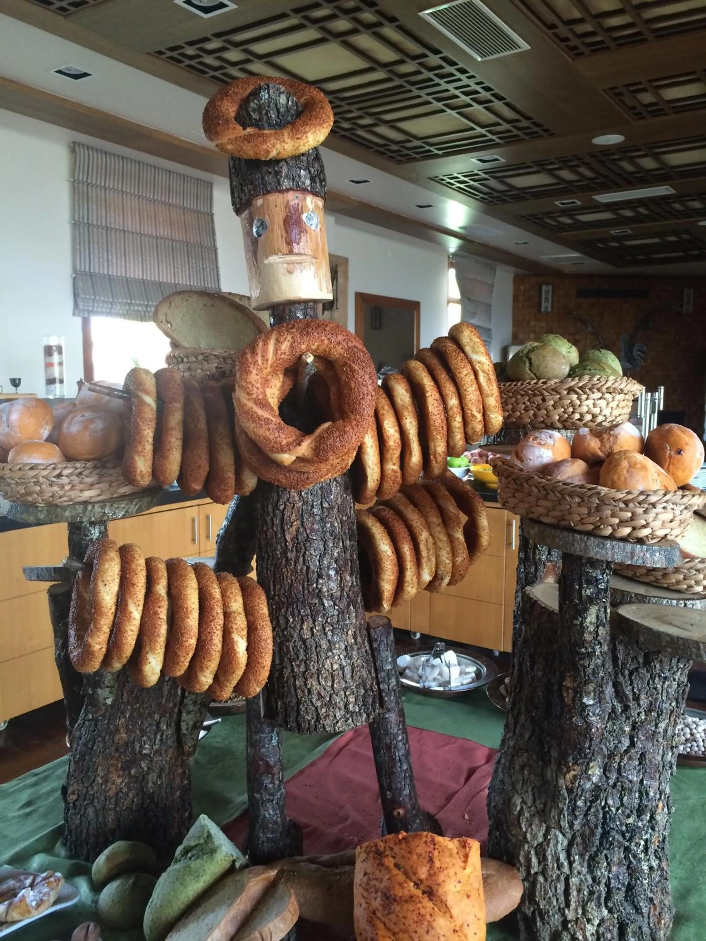 Food and drinks in Iksir Resort Town