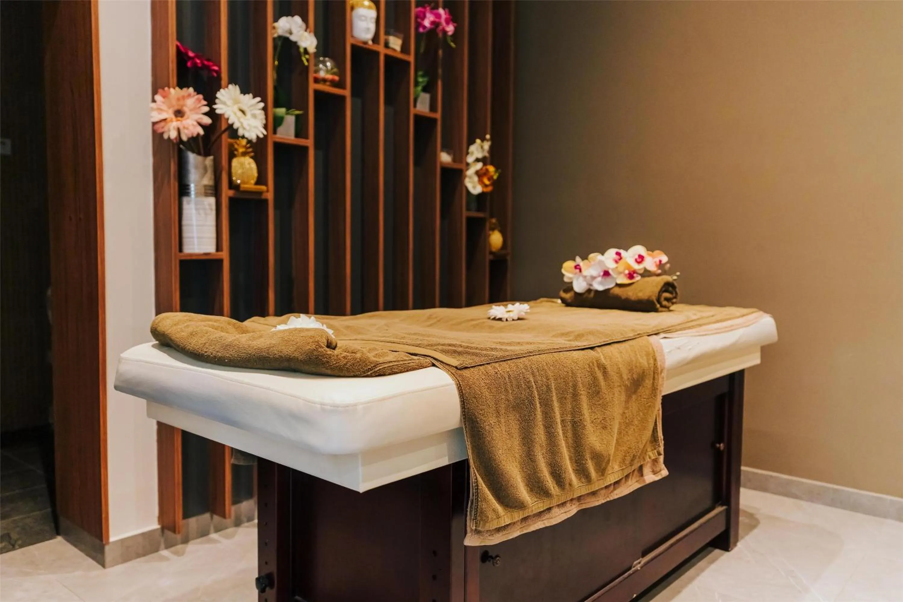 Spa and wellness centre/facilities in Cavalieri Hotel Malta, a member of Radisson Individuals