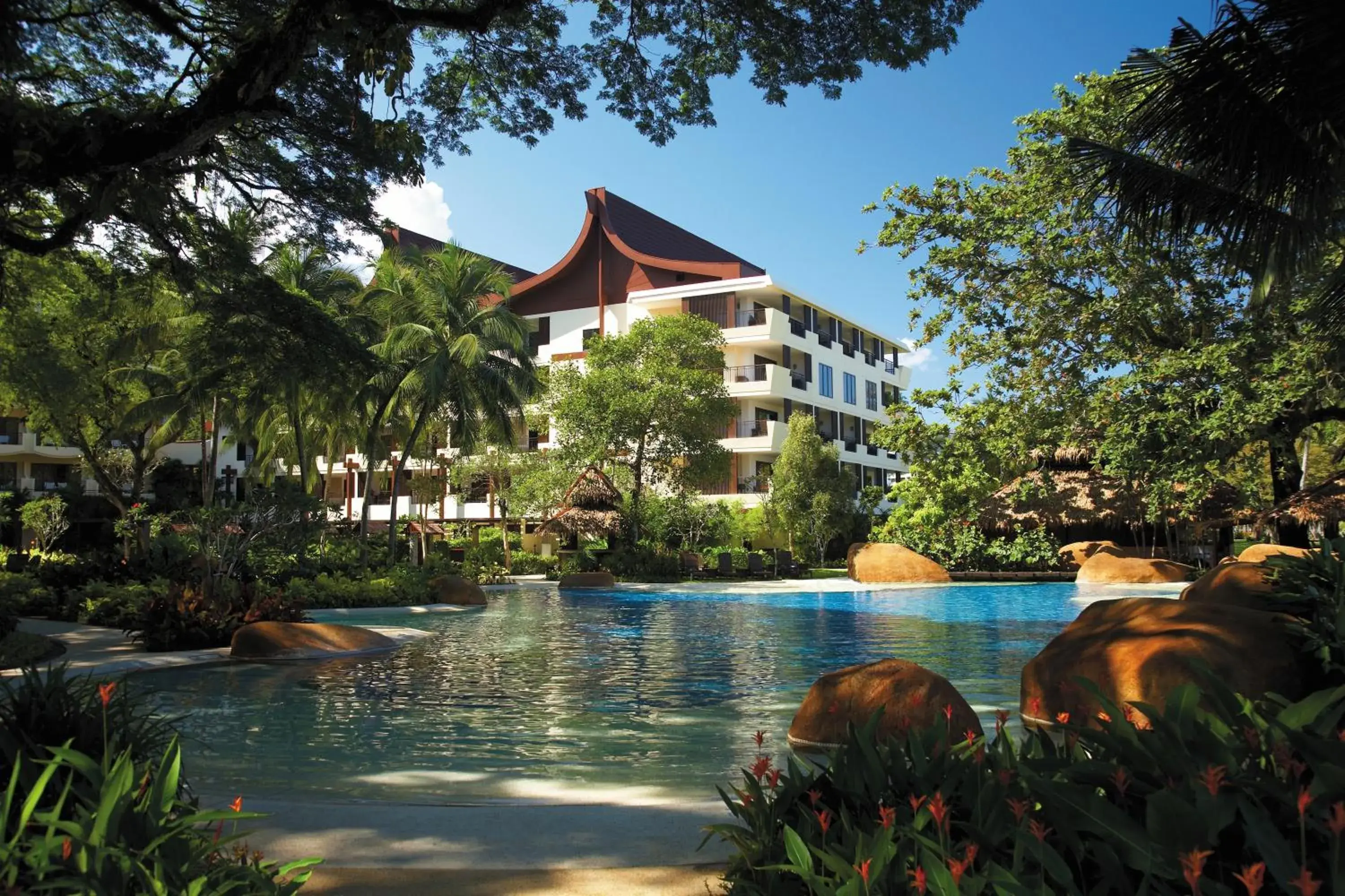 Swimming pool, Property Building in Shangri-La Rasa Sayang, Penang