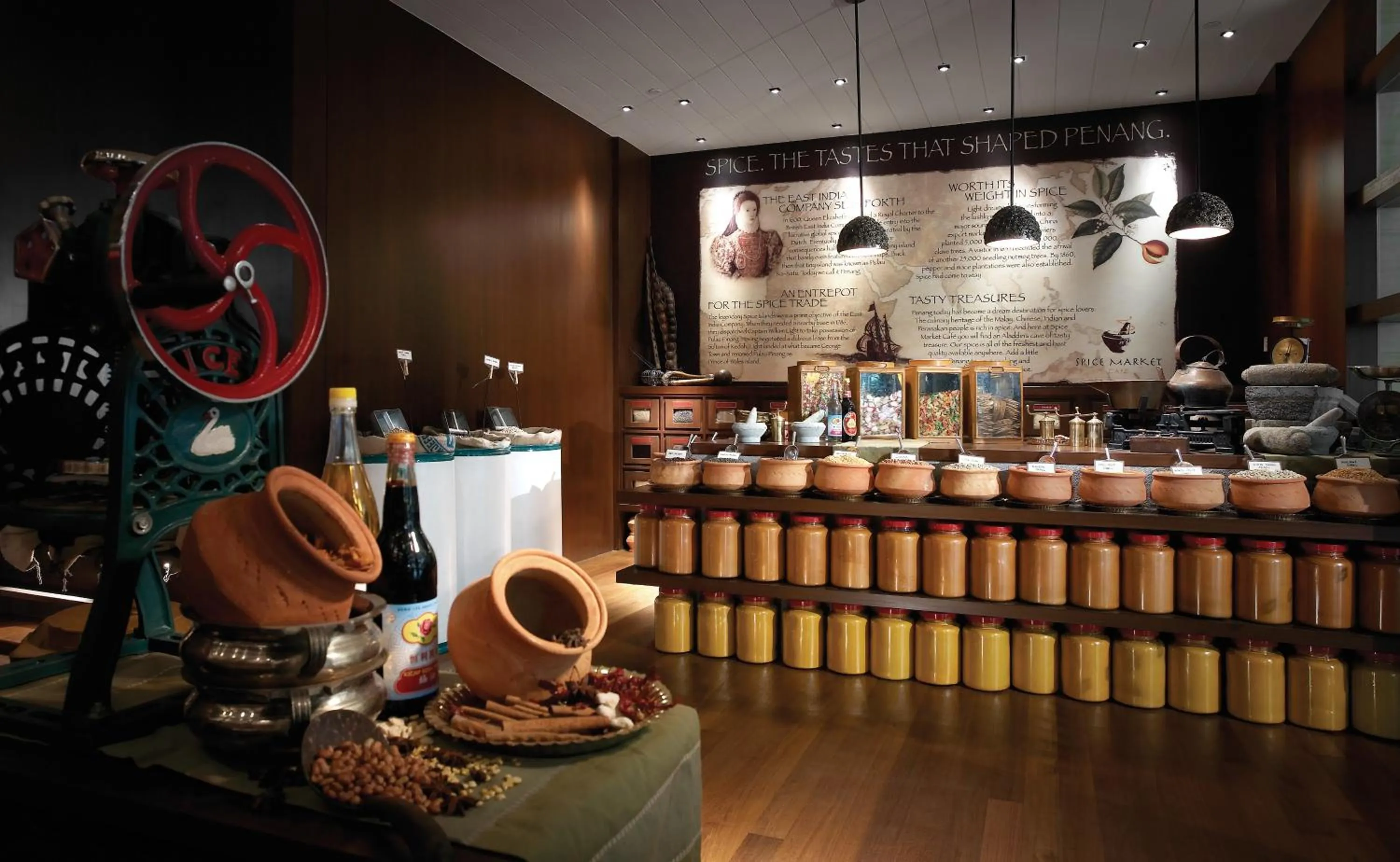 Decorative detail in Shangri-La Rasa Sayang, Penang