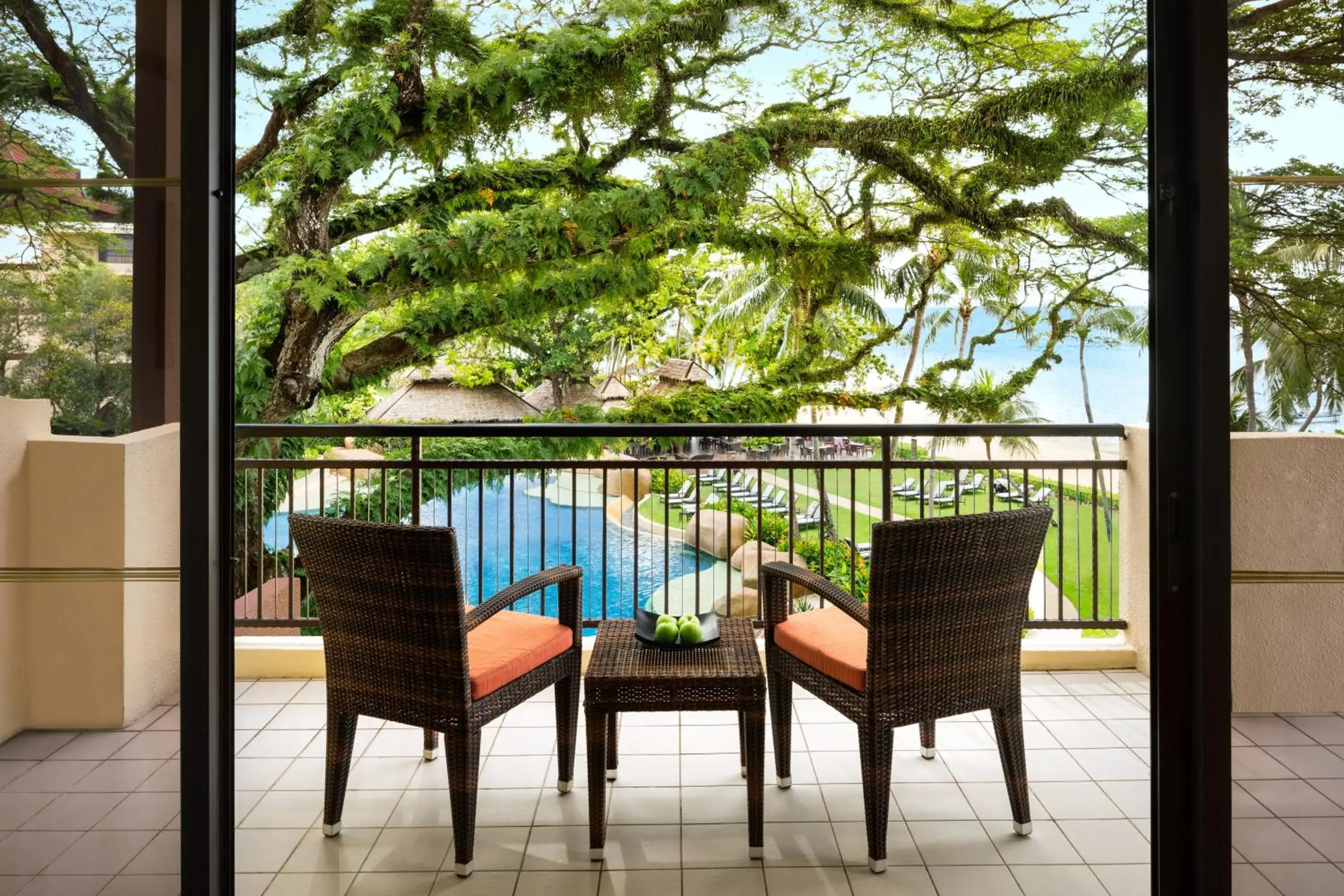 Balcony/Terrace, Pool View in Shangri-La Rasa Sayang, Penang